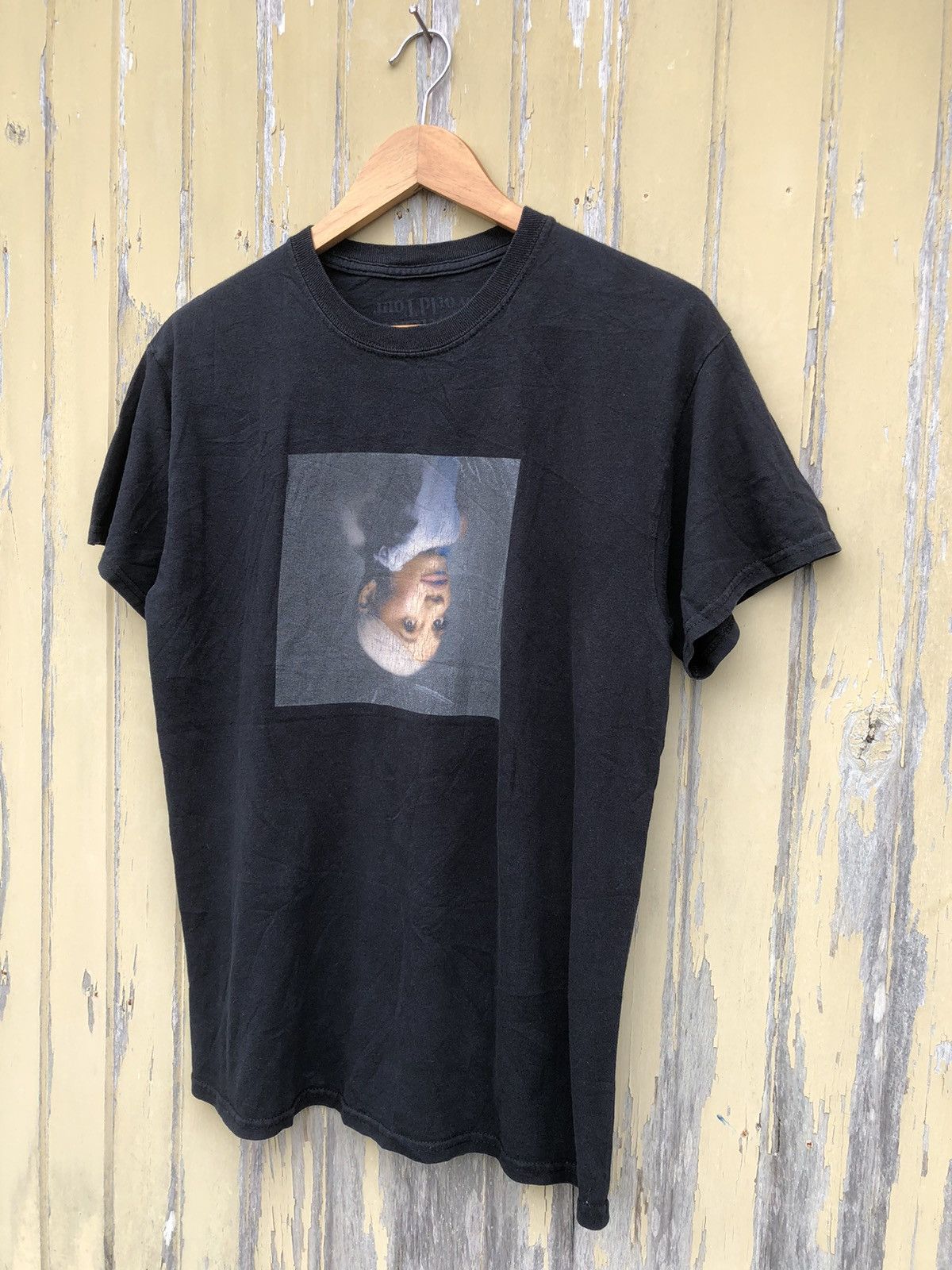 Band Tees Ariana Grande Sweetener World Tour Official Tshirts Size US M / EU 48-50 / 2 - 3 Thumbnail