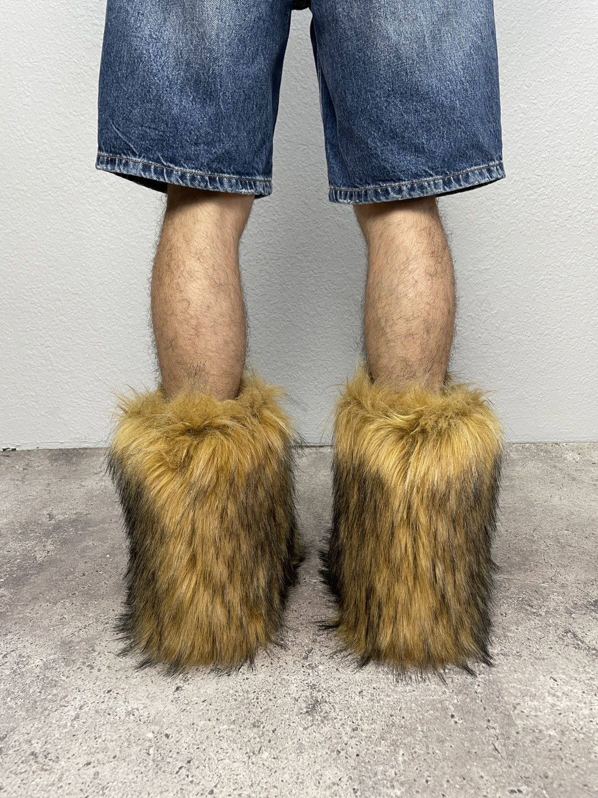 If Six Was Nine Vintage Y2K Balenciaga Style Fur Faux Leather Biker Boots Size US 9 / EU 42 - 9 Thumbnail
