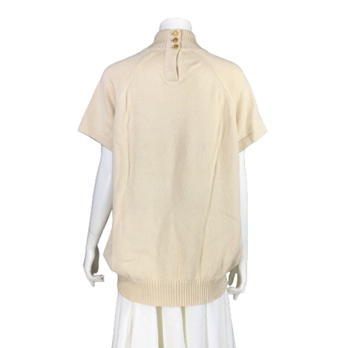 Chanel CHANEL Knit Sweater Short Sleeve Beige Coco Chanel Button Wo Size M / US 6-8 / IT 42-44 - 3 Thumbnail
