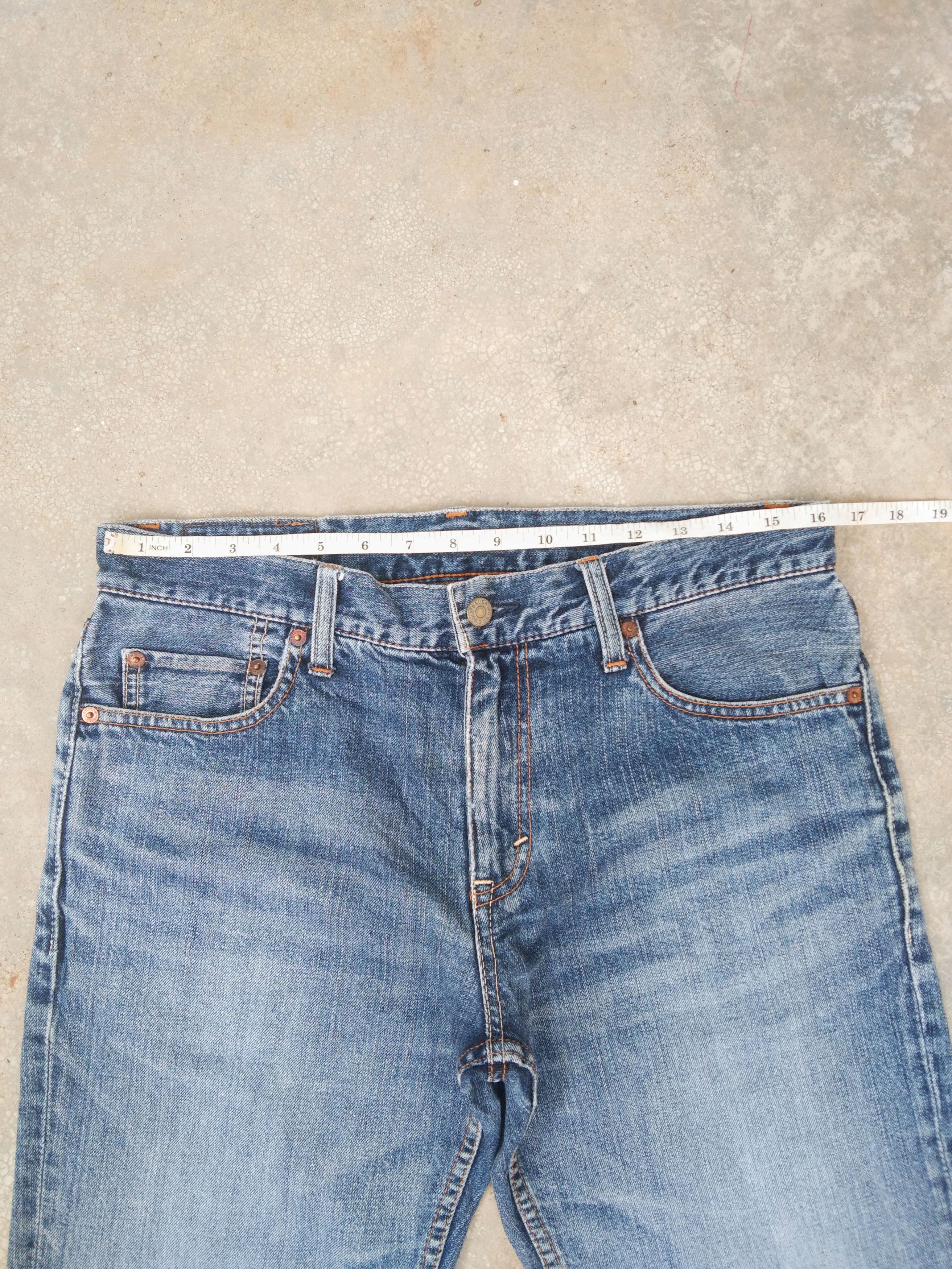 Japanese Brand Vintage Eddie Bauer Faded Blue Straight Leg Distressed Jeans Size US 32 / EU 48 - 5 Thumbnail