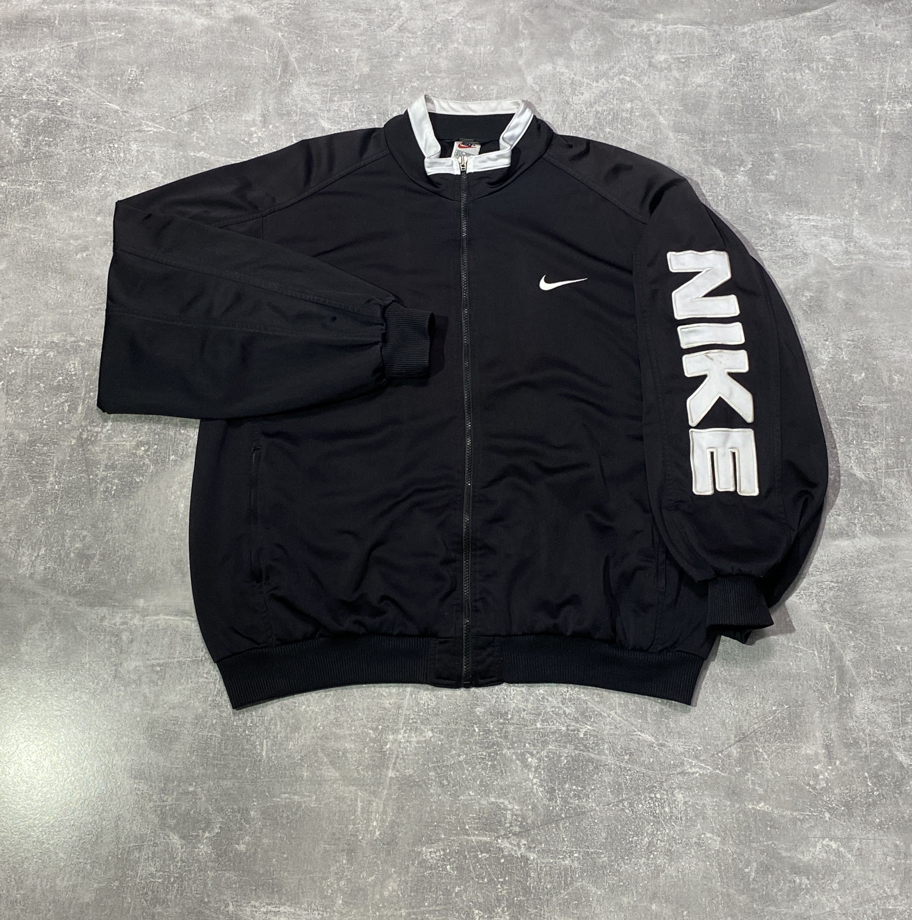 Nike Vintage 90s Nike Big Logo Zip Jacket Red Tags Size US XL / EU 56 / 4 - 1 Thumbnail