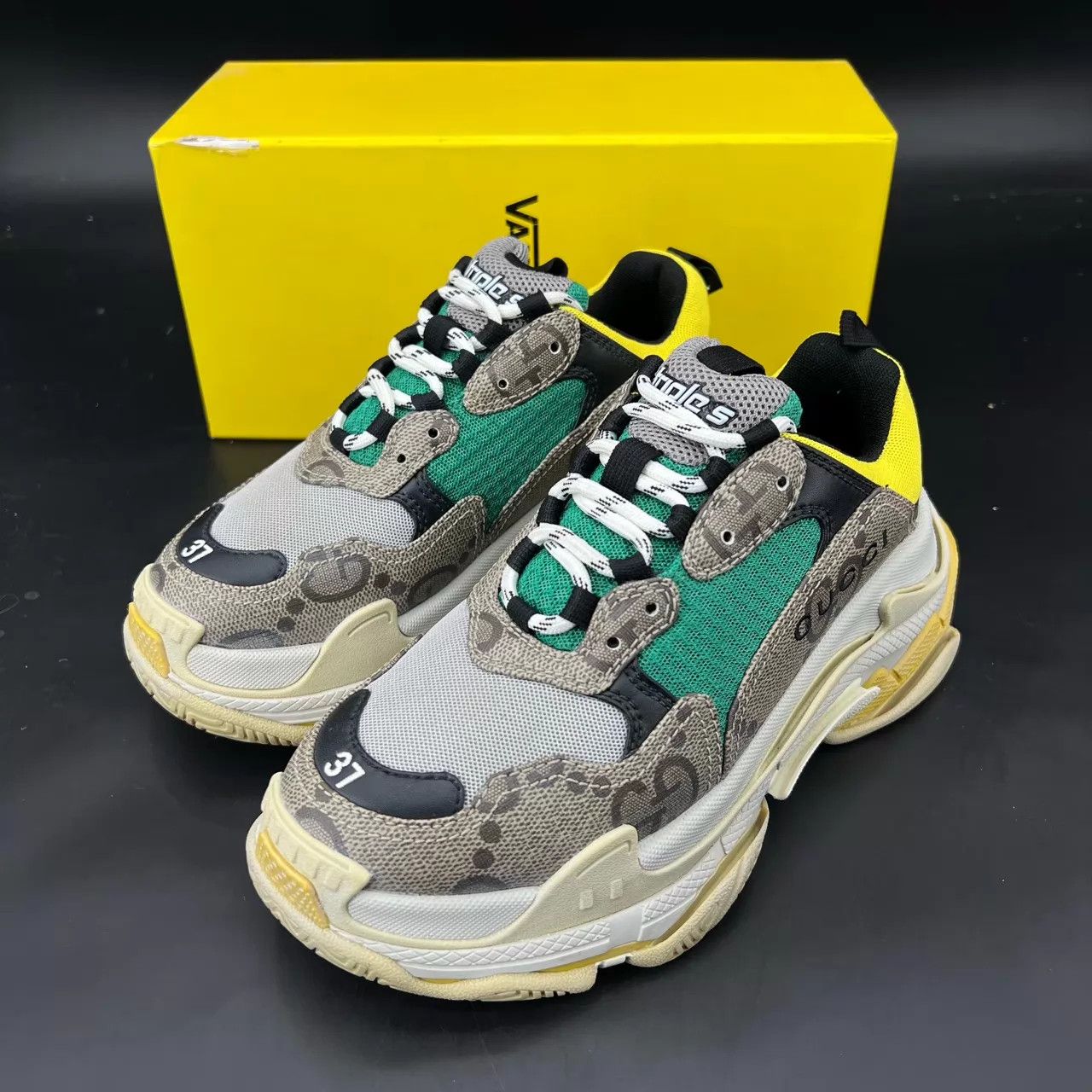Balenciaga Balenciaga Gucci Yellow Green Dad Shoe Women's 37 Size US 6.5 / IT 36.5 - 1 Thumbnail