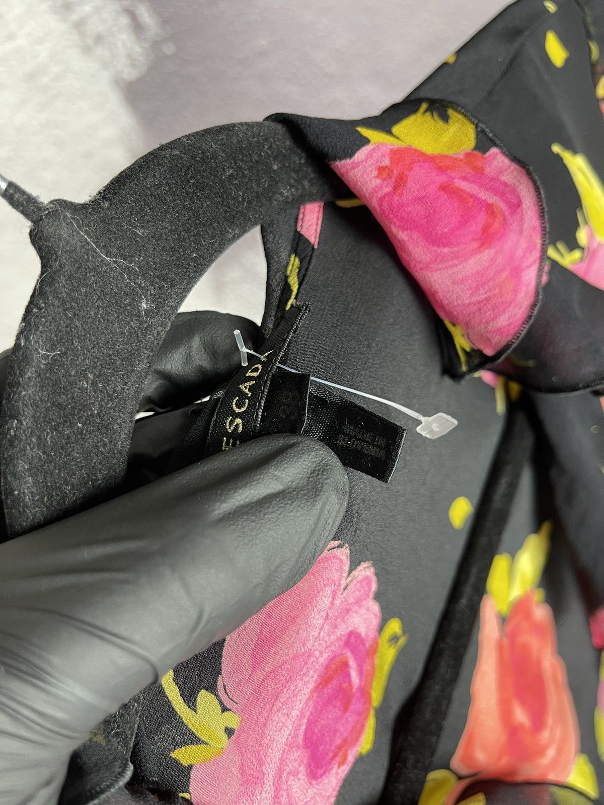 Escada Escada 100% Silk flower floral pattern top blouse Size XS / US 0-2 / IT 36-38 - 9 Thumbnail