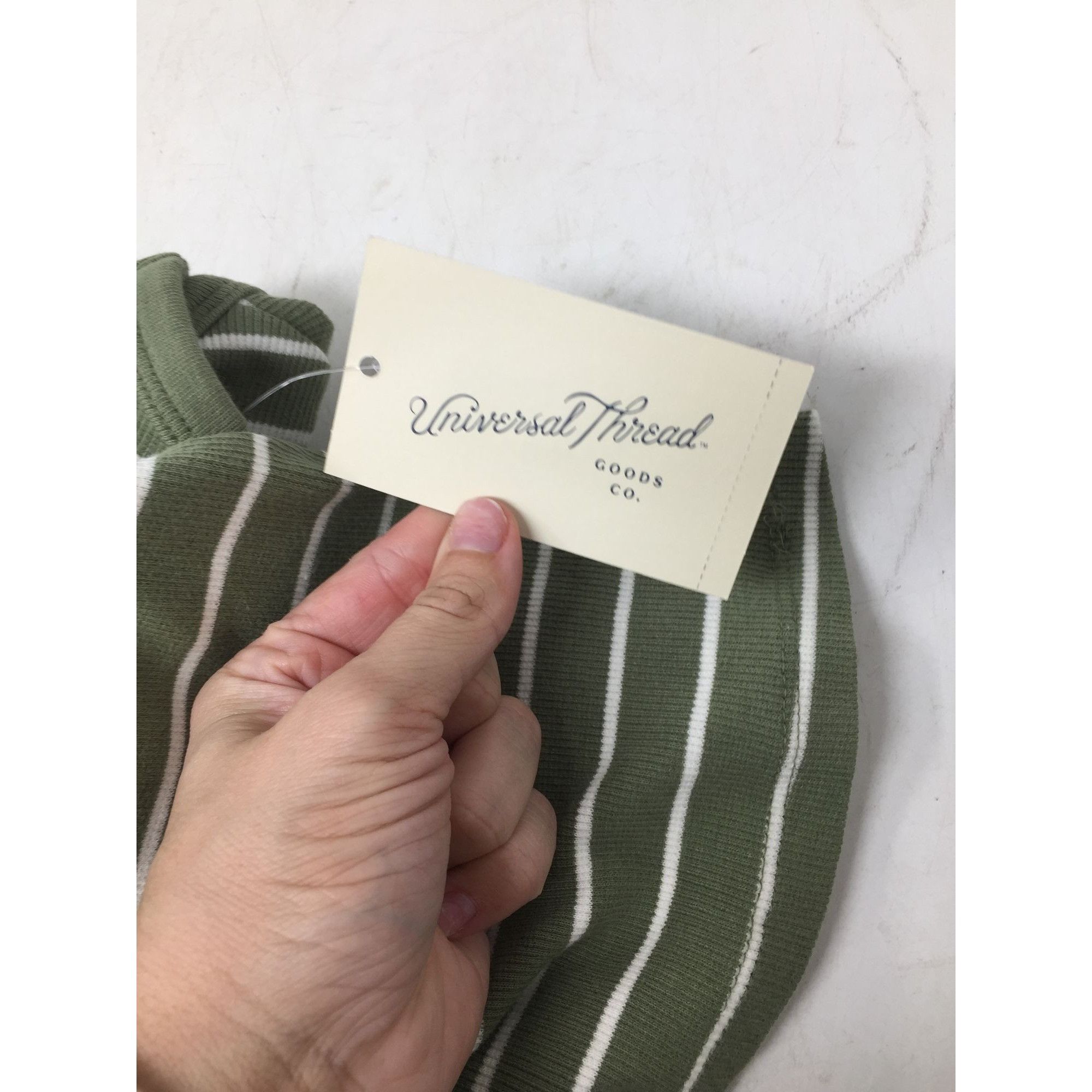 Other Women's Universal Thread Green and White Striped Long Sleeve Size S / US 4 / IT 40 - 4 Thumbnail