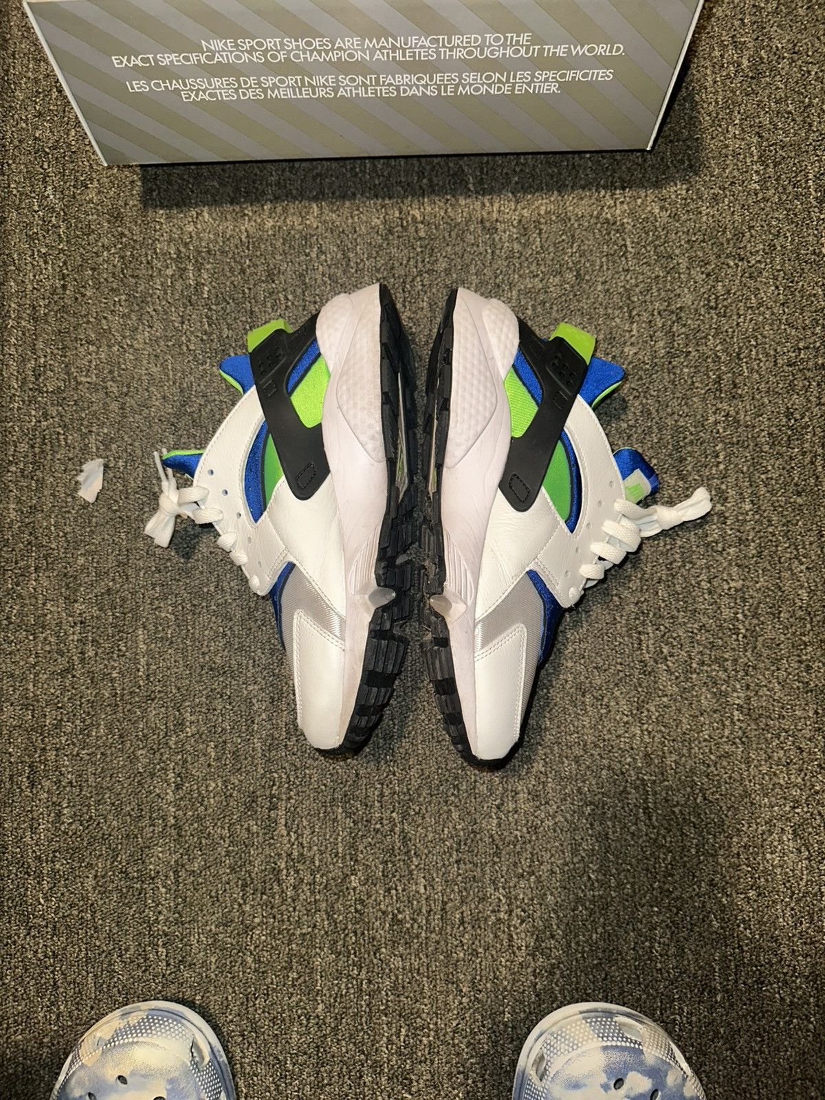 Nike NIKE AIR HUARACHE SCREAM GREEN sz 8 Size US 8 / EU 41 - 5 Thumbnail