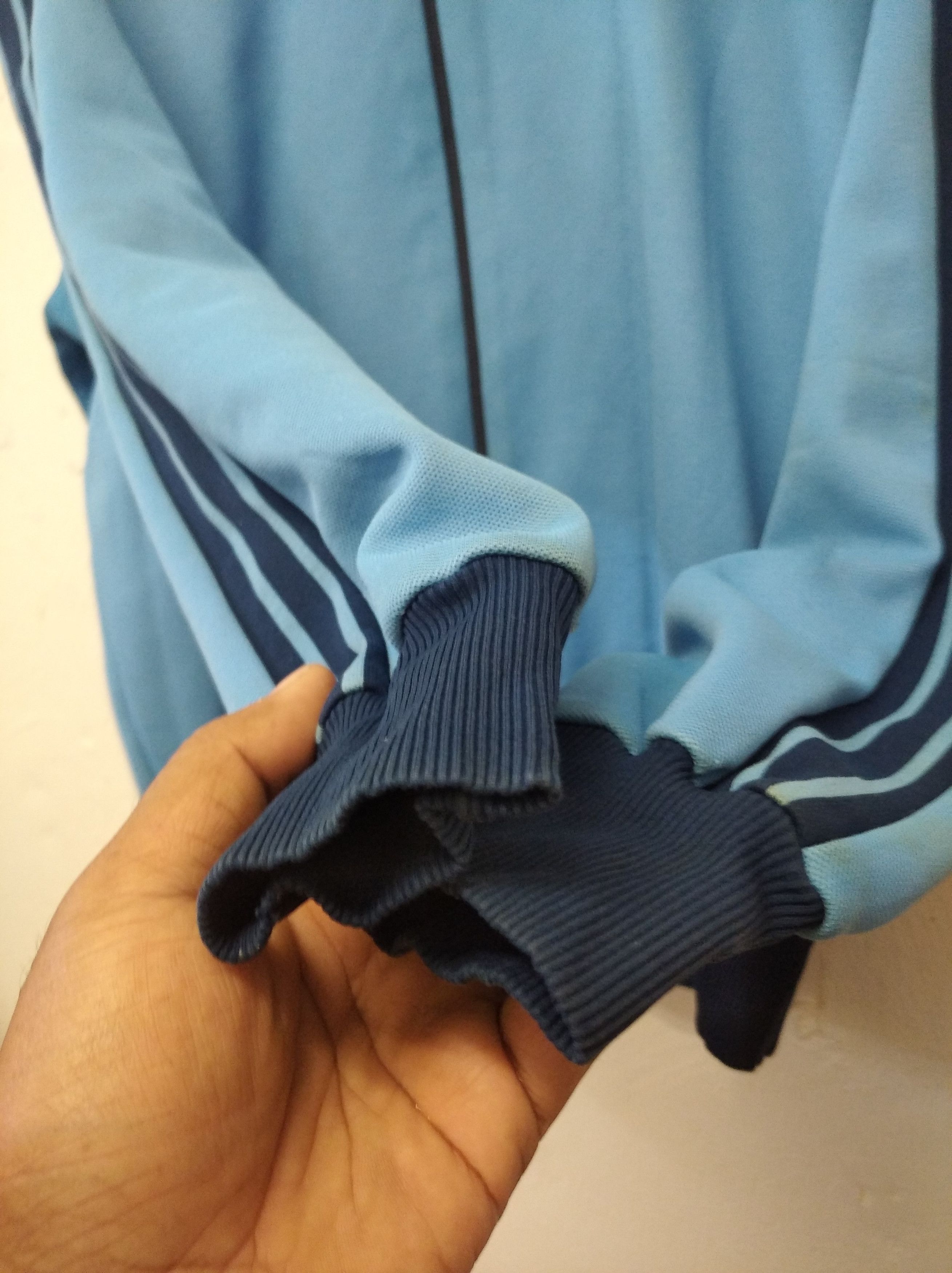 Adidas × Japanese Brand × Vintage VINTAGE 80s ADIDAS ZIPPER UP TRACK TOP JAPAN DECENTE Size US M / EU 48-50 / 2 - 4 Thumbnail