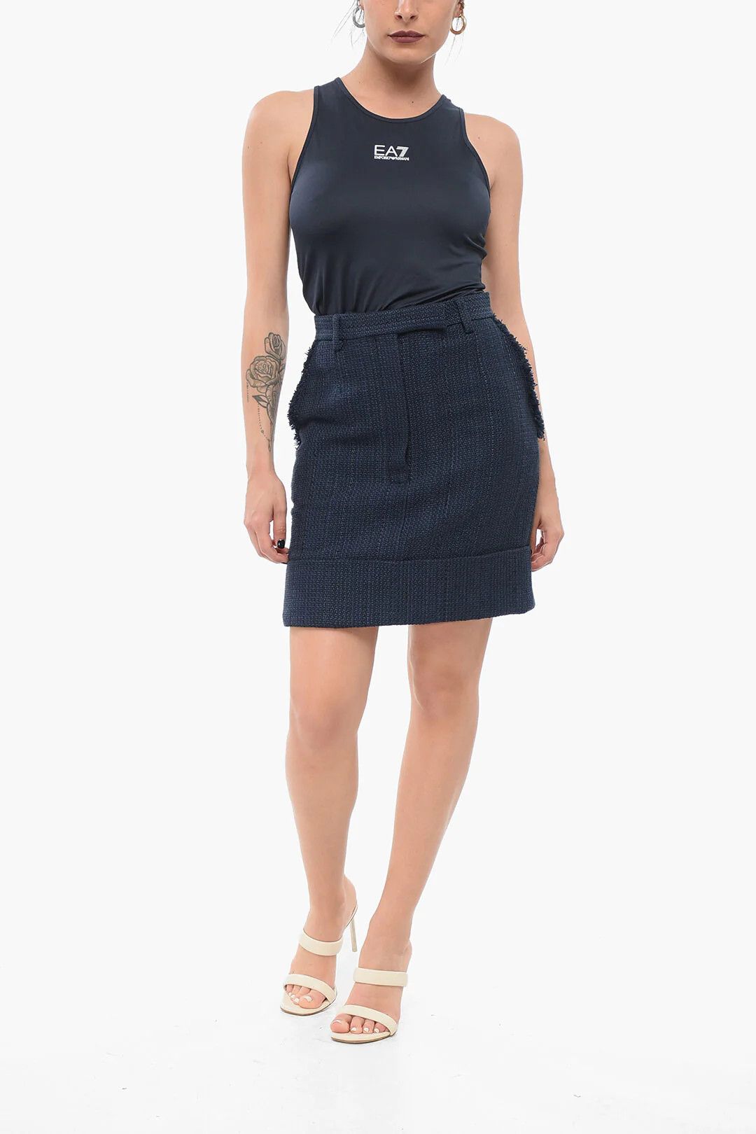 Thom Browne og1mm0426 High-Waisted Skirt in Blue Size 28" / US 6 / IT 42 - 4 Thumbnail