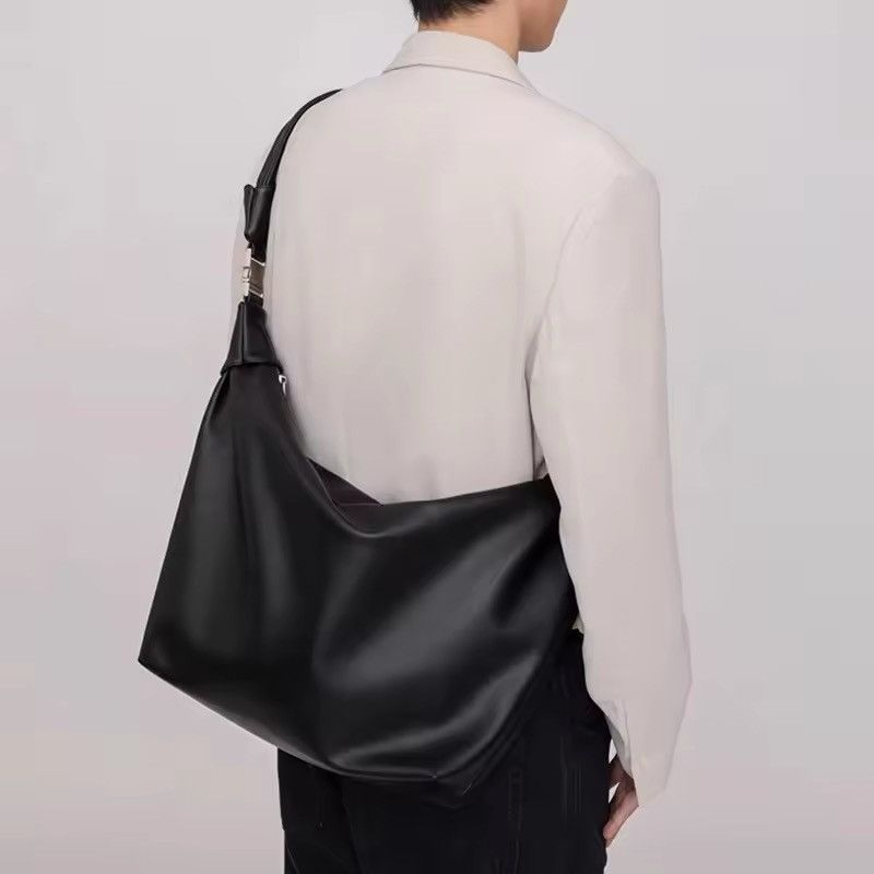Japanese Brand Crossbody Bag Size ONE SIZE - 1 Thumbnail