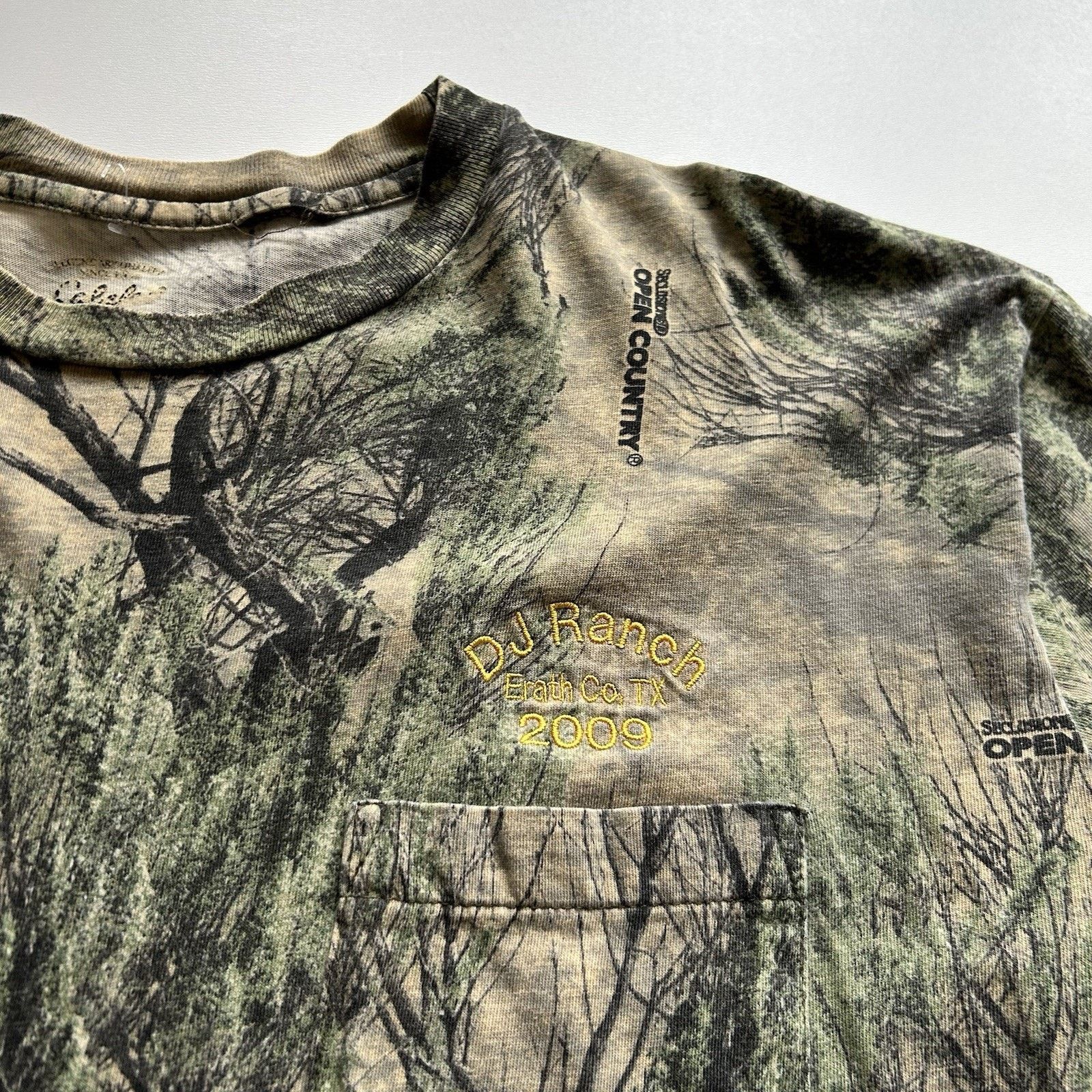 Realtree Vintage Realtree Camo Long Sleeve Pocket T Shirt XL Y2K Rare Size US XL / EU 56 / 4 - 3 Thumbnail
