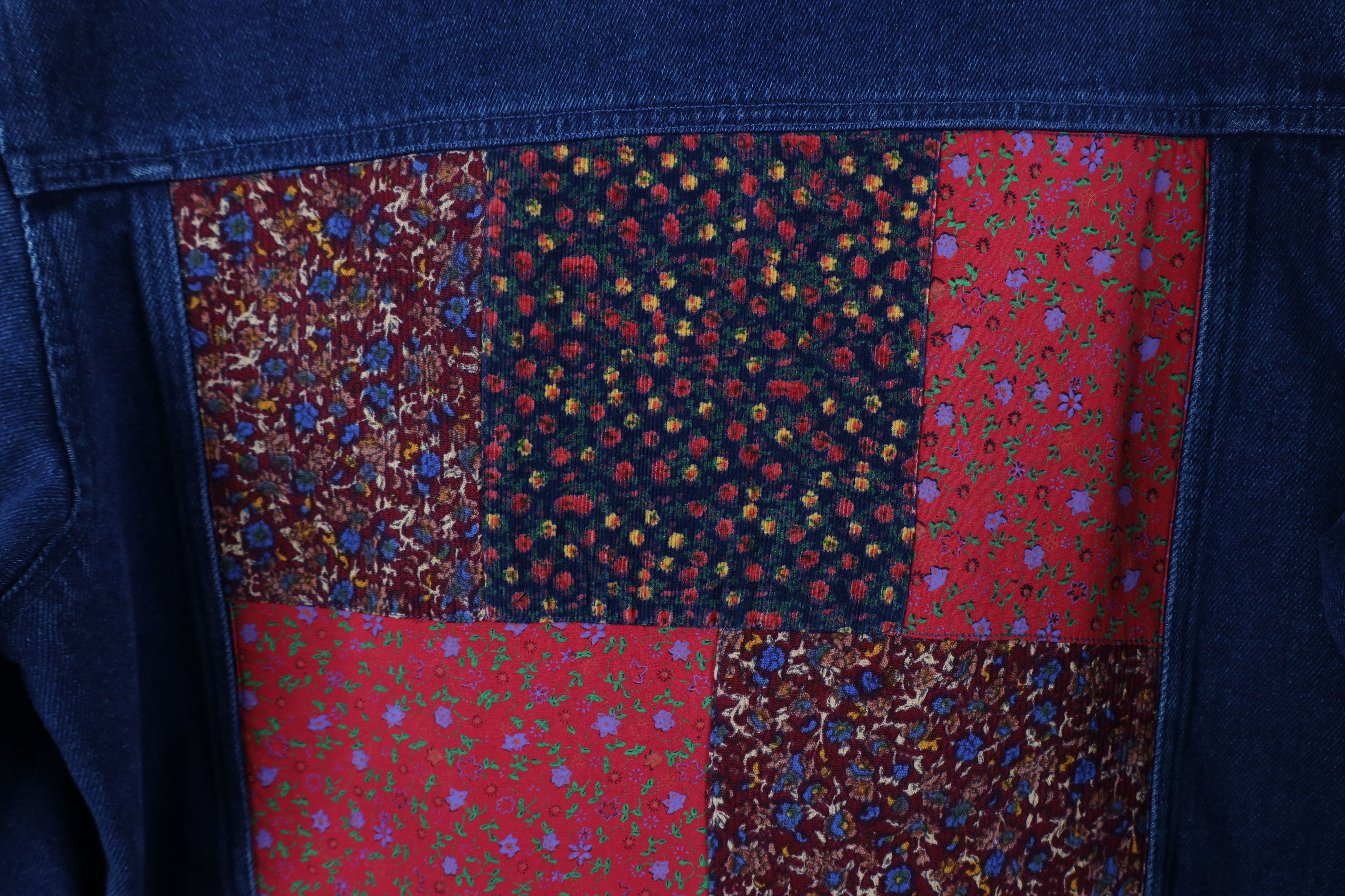 Vintage Vintage 90s Streetwear Patchwork Flower Denim Trucker Jacket Size L / US 10 / IT 46 - 12 Thumbnail