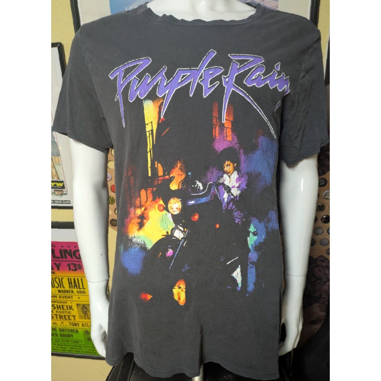Prince VINTAGE Prince Purple Rain T Shirt Medium Men Black 80s Rock Pop Graphic Tee Crew Neck Short Sleeve Cotton Prince Estate 100% Cotton Size US M / EU 48-50 / 2 - 2 Thumbnail