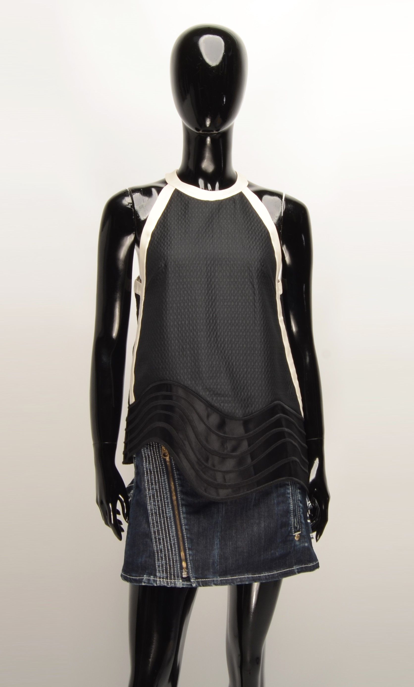 3.1 Phillip Lim Phillip Lim Asymmetrical Top Size XS / US 0-2 / IT 36-38 - 1 Thumbnail
