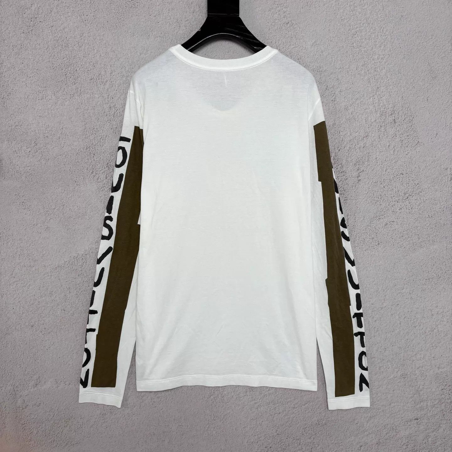Louis Vuitton LV Graffiti Slogan Longsleeve XL 99 Size US XL / EU 56 / 4 - 2 Thumbnail
