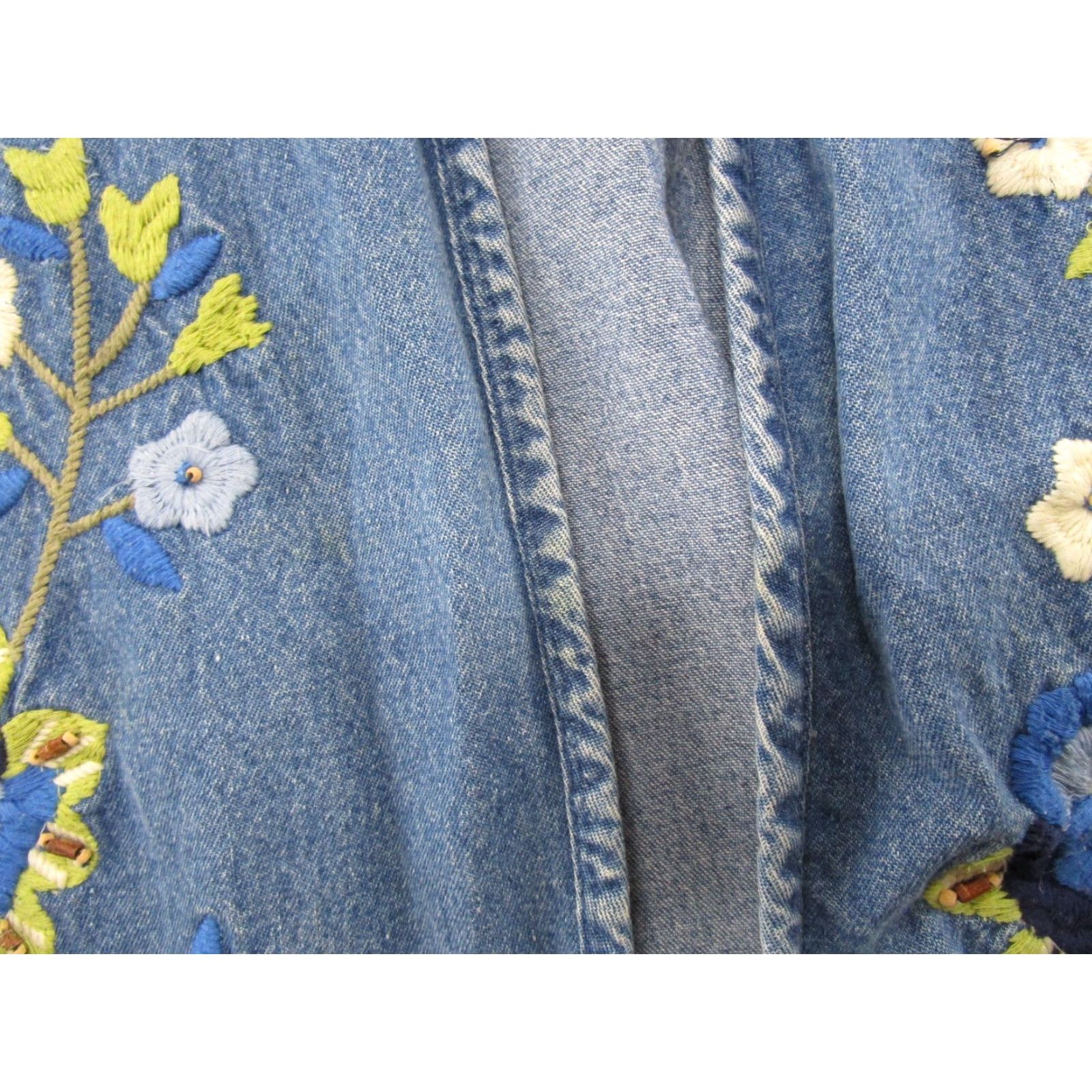 Denime VTG New Directions Denim Vest Open Front Embroidered Floral 1X Garden 90s Womens Size XL / US 12-14 / IT 48-50 - 3 Thumbnail