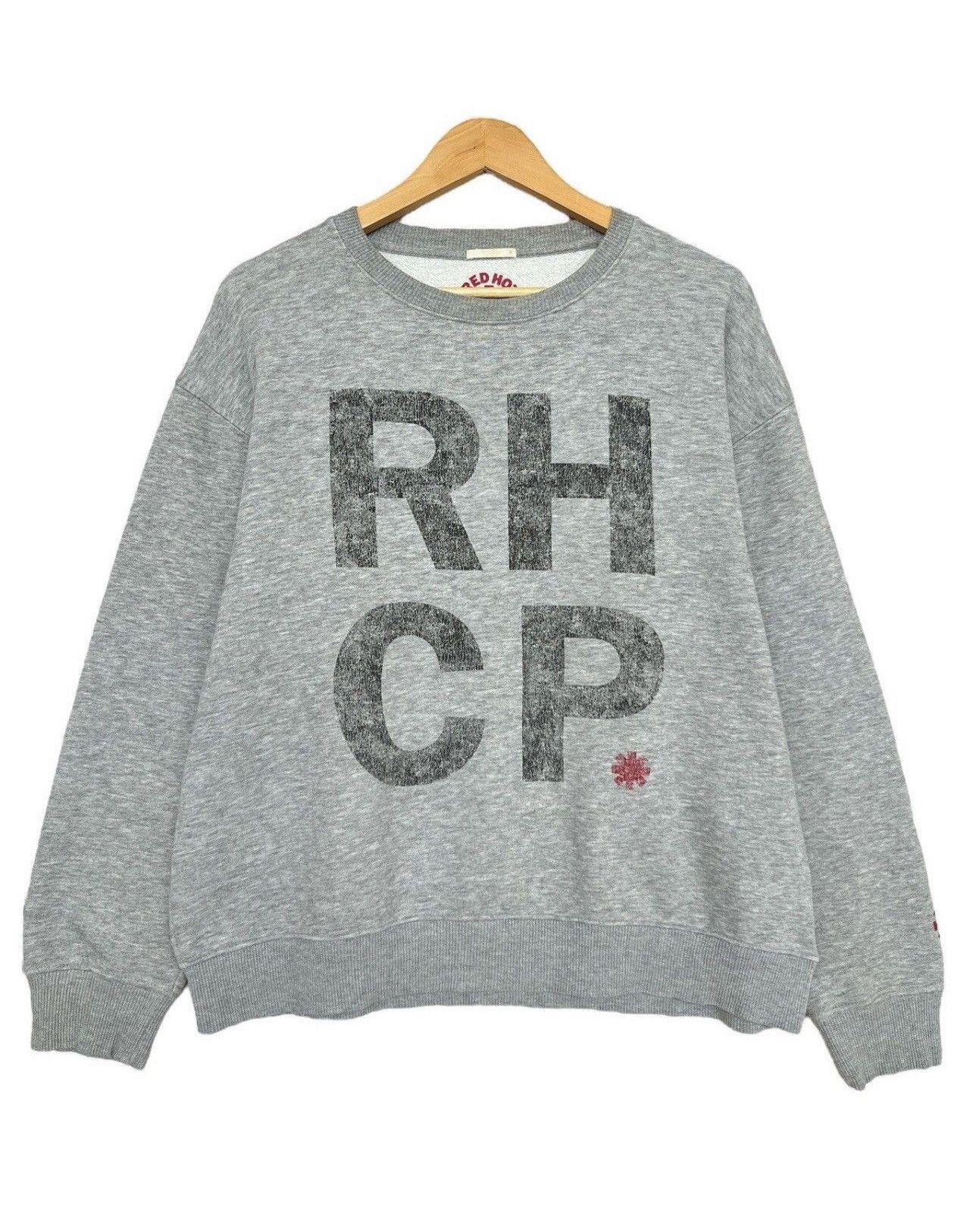 Band Tees × Japanese Brand Uniqlo Red Hot Chili Pepper Crewneck Rhcp Sweatshirt Size US M / EU 48-50 / 2 - 2 Thumbnail