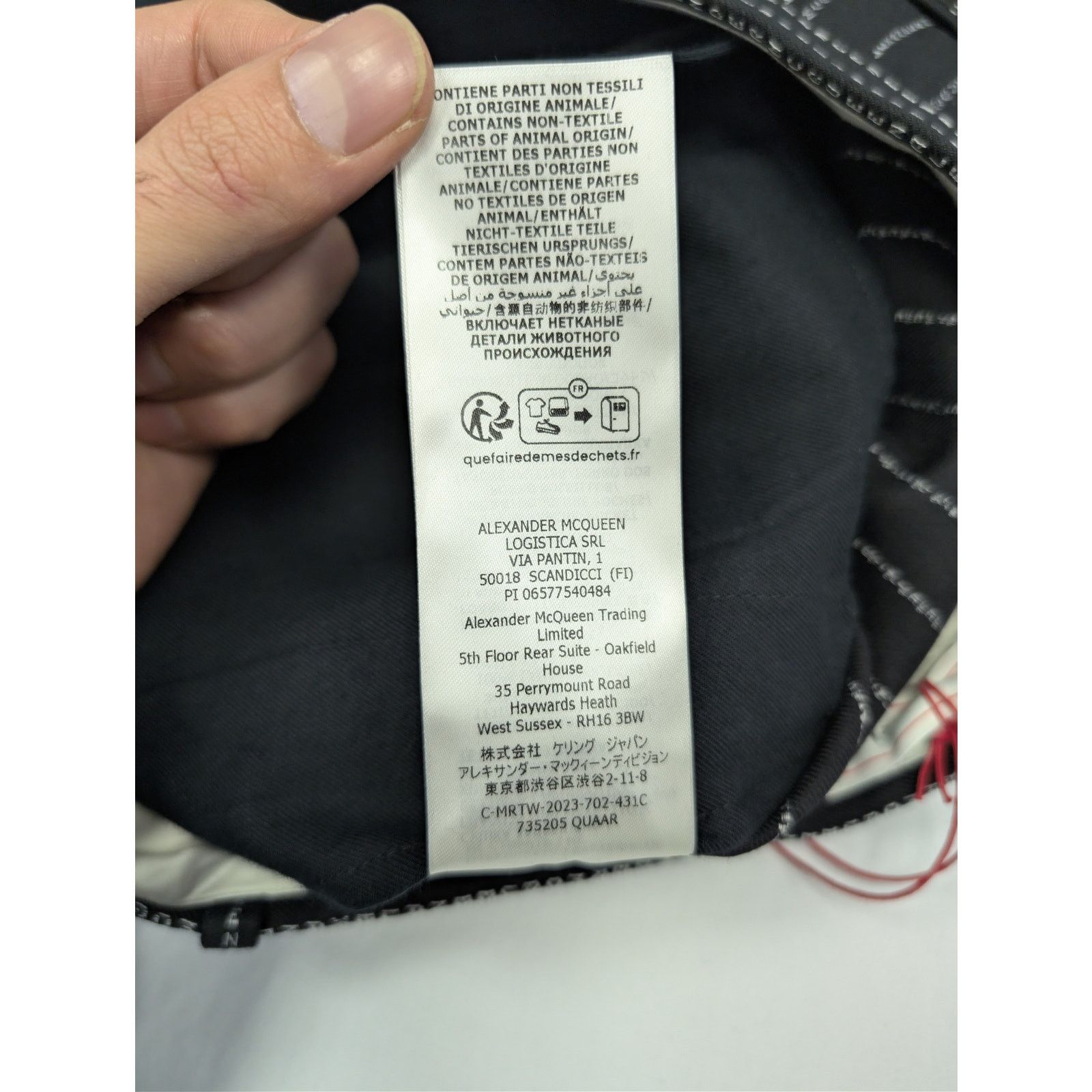 Alexander McQueen o1rshd1 McQueen Lettered Pinstripe Pants in Black/White Size US 40 / EU 56 - 22 Thumbnail