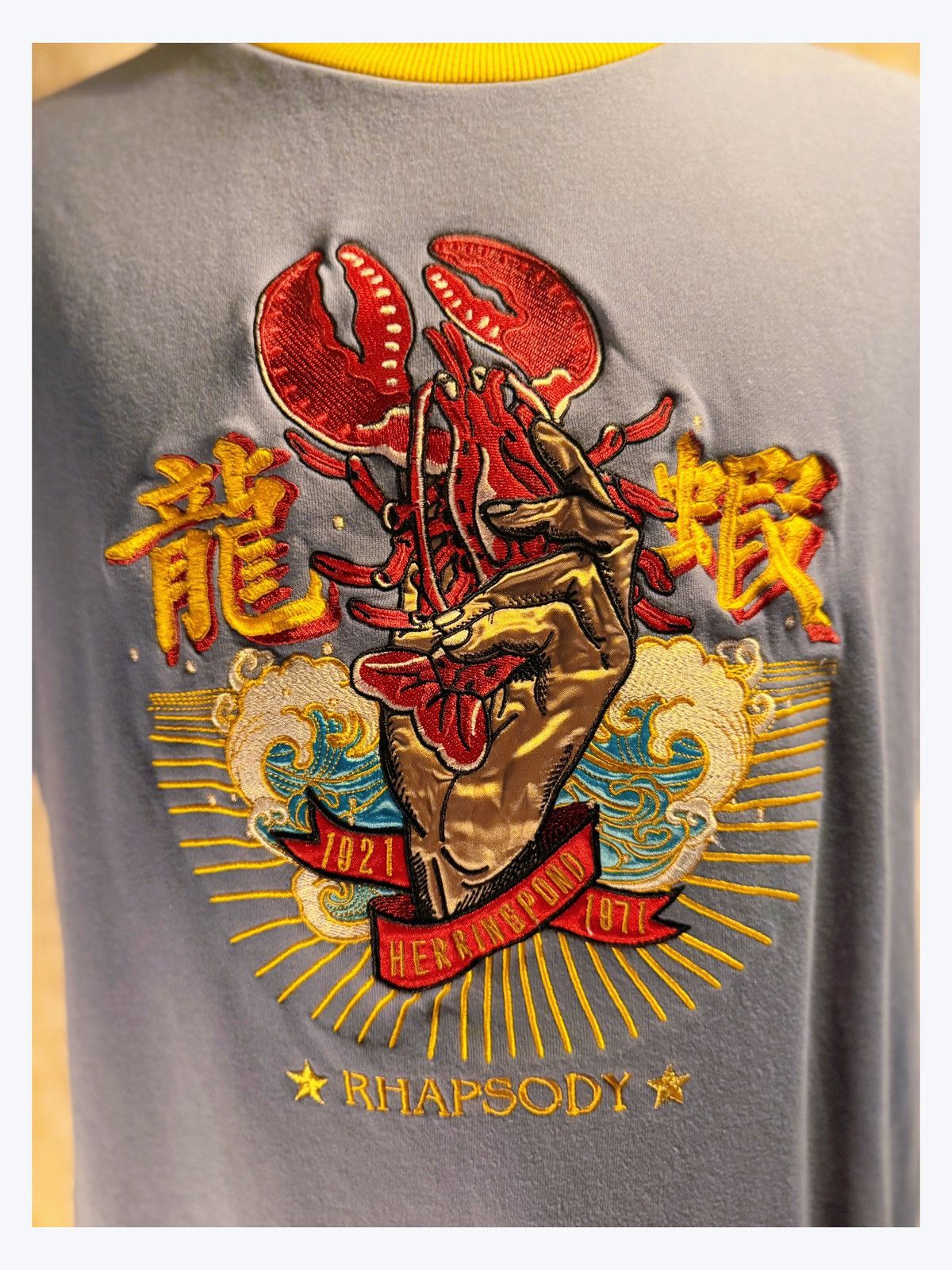 Other Unisex Embroidered Lobster Graphic Sleeveless Top Size US M / EU 48-50 / 2 - 3 Thumbnail