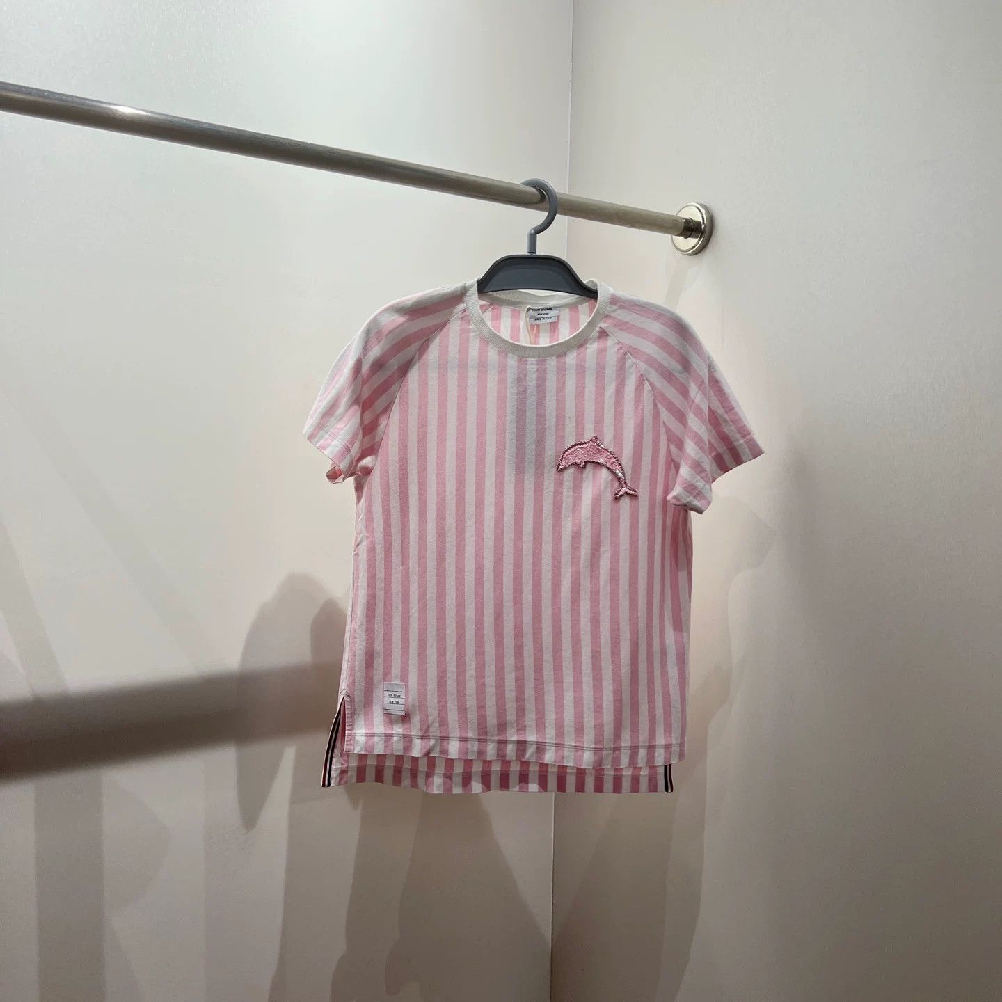 Thom Browne Thom Browne Dolphin Patch Short Sleeve Top Size S / US 4 / IT 40 - 1 Thumbnail