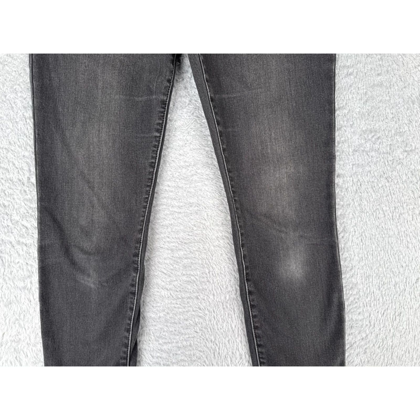 Old Navy Old Navy Jeans Women 4 Black Denim Skinny Mid Rise 28 Inseam 27 Distressed Pockets Logo 90s Retro Designer Size 27" / US 4 / IT 40 - 3 Thumbnail