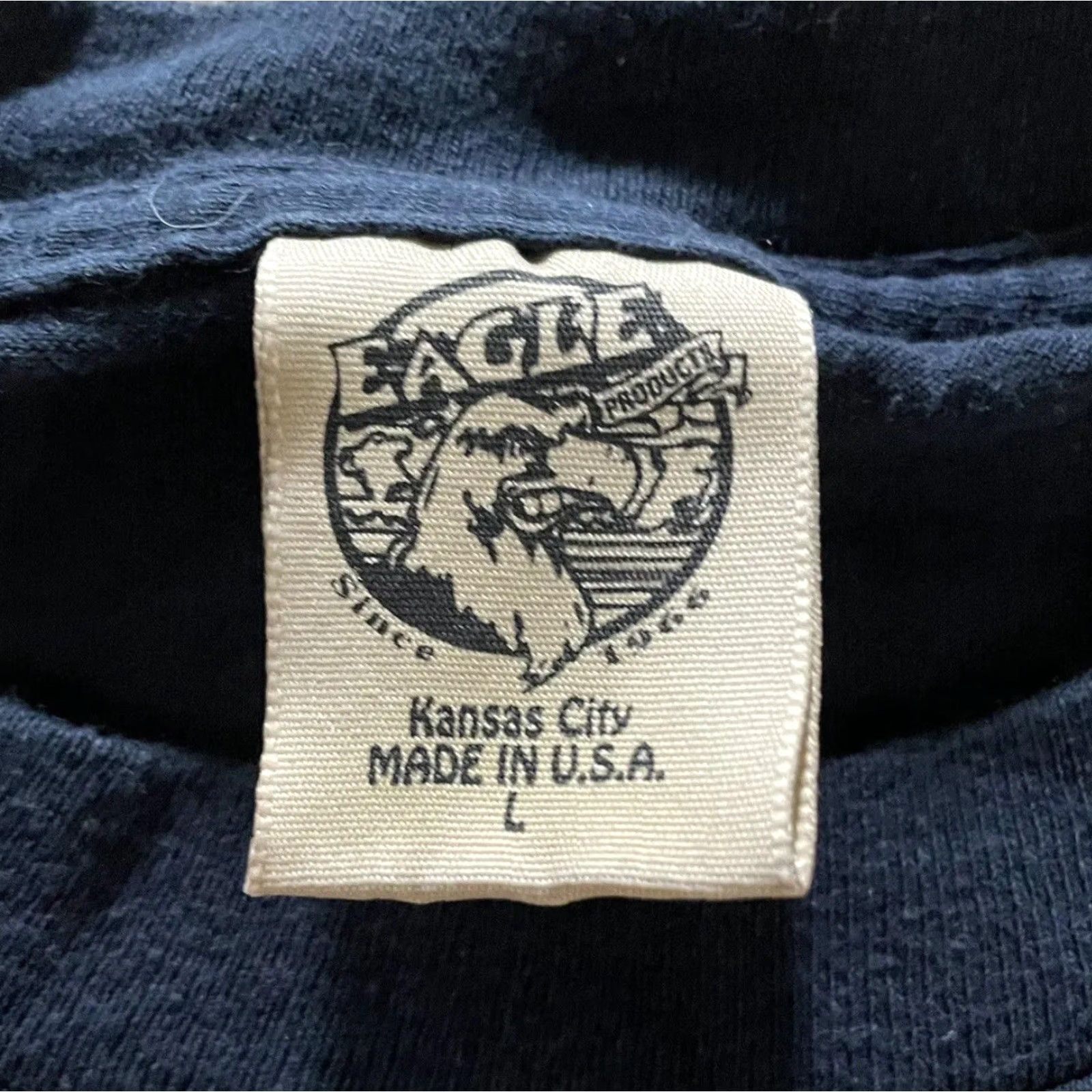 Vintage VTG Eagle Products Single Stitch September 11th Remember Graphic Tee Mens L USA Shirt Mens L Blue USA 90s? Size US L / EU 52-54 / 3 - 4 Thumbnail