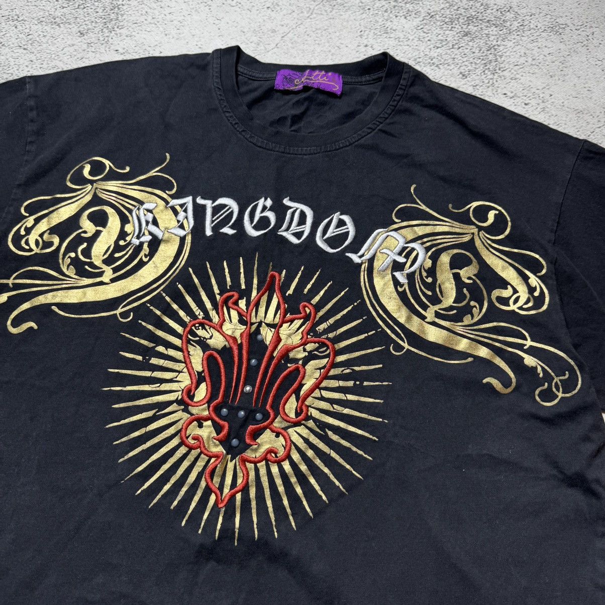 Rap Tees × Vintage Atti Kingdom Graphic Tee – Gothic Streetwear, Rare Design Size US L / EU 52-54 / 3 - 3 Thumbnail