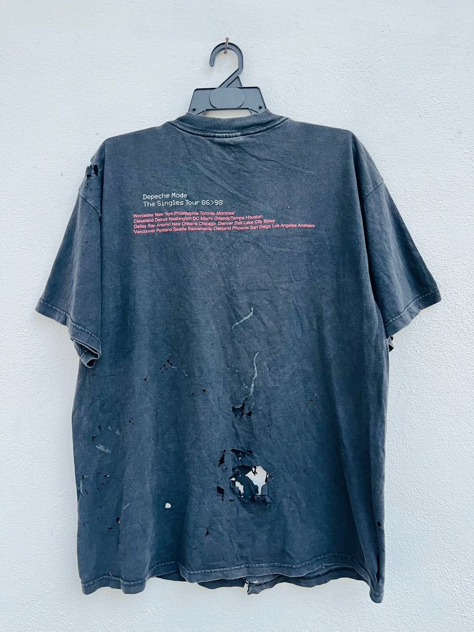 Band Tees Vintage 90s Depeche Mode The Single Tour 86-98 Shirt Size US XL / EU 56 / 4 - 2 Thumbnail