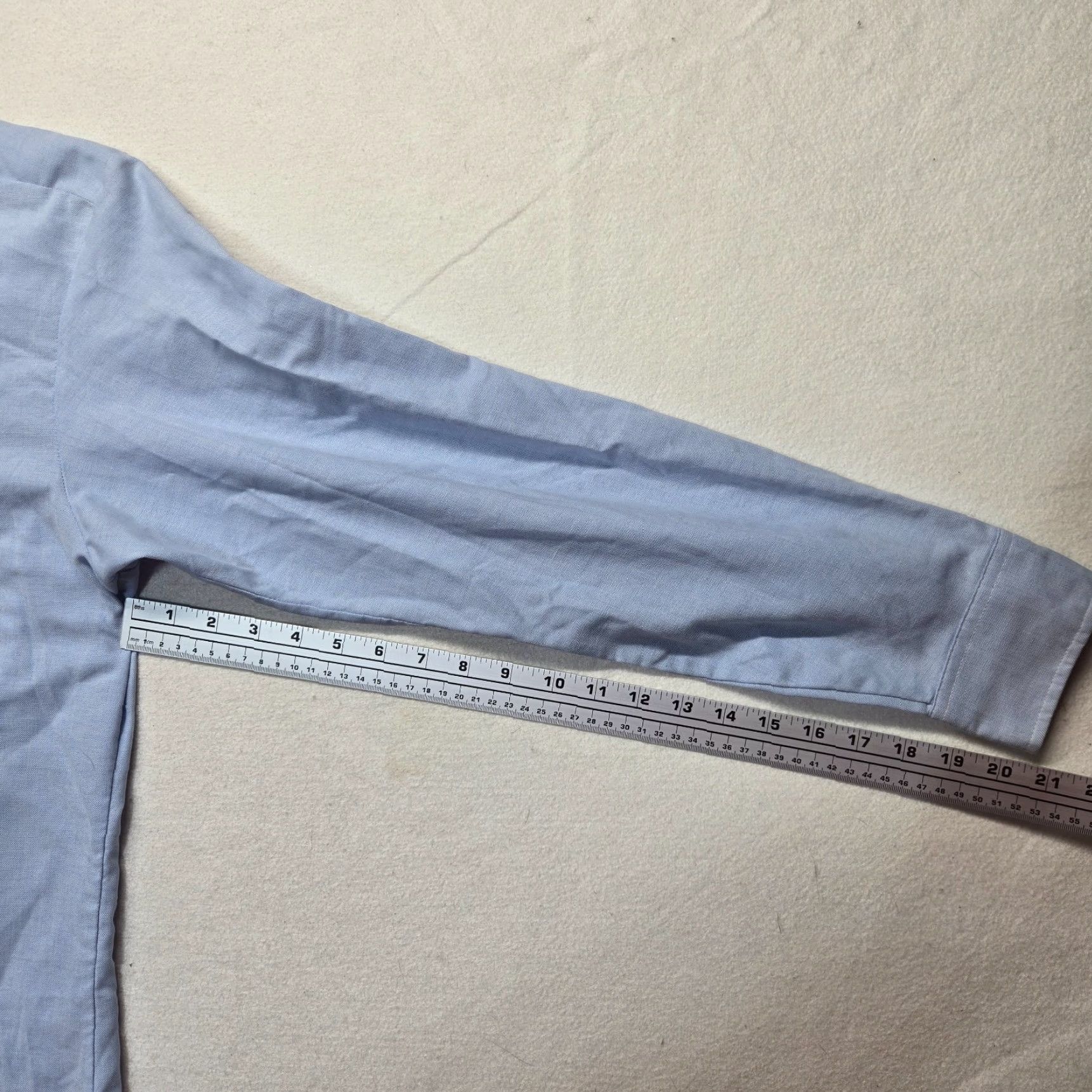 Vintage VINTAGE Manhattan Men's Dress Shirt Casual Business Long Sleeve Blue Cotton Button-Down 17 Size US XL / EU 56 / 4 - 5 Thumbnail