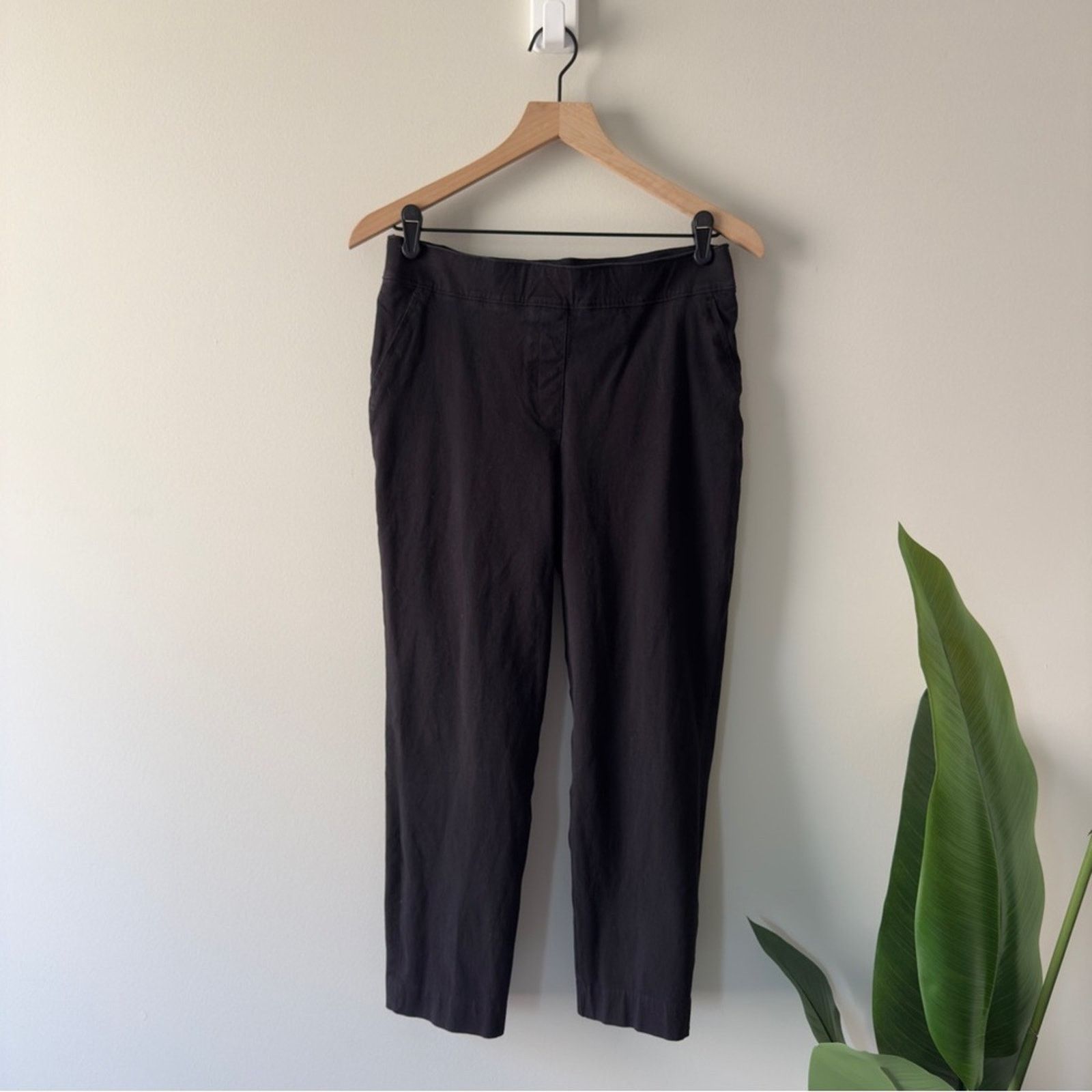 Spanx SPANX Black Stretch Chinos straight leg solid back pockets L Size 31" - 9 Thumbnail