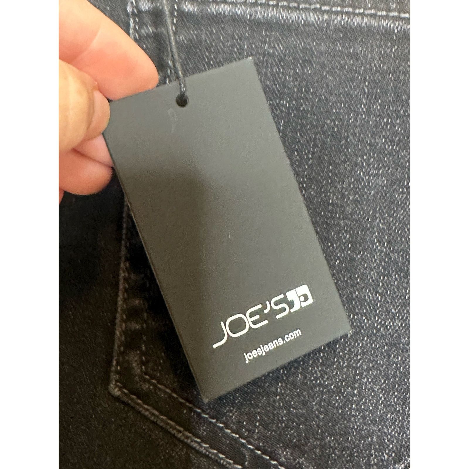 Joe's Joe's Flawless black curvy skinny crop jeans size 28 Size 28" / US 6 / IT 42 - 5 Thumbnail
