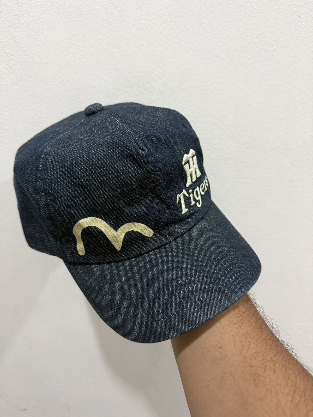 Evisu RARE Collectible Evisu x Henshin Tiger Denim Hat Size ONE SIZE - 2 Thumbnail
