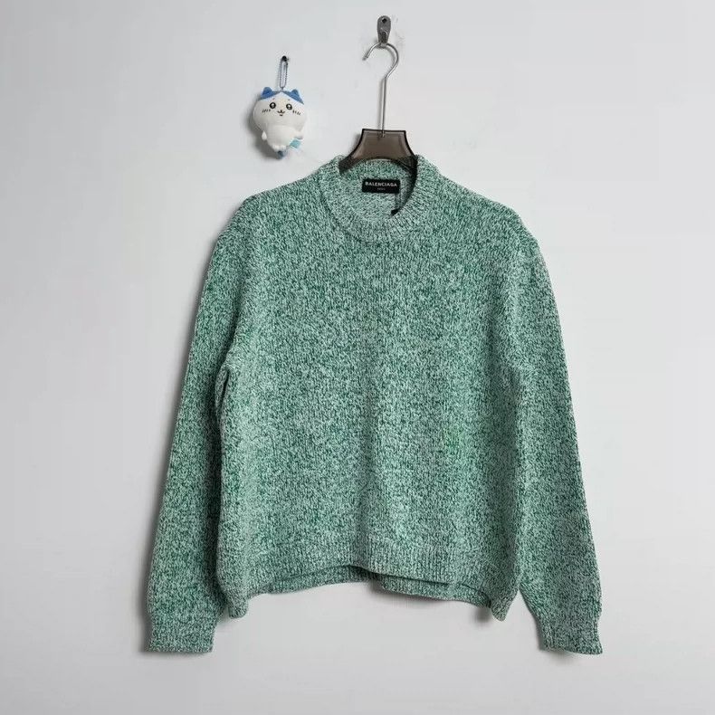 Balenciaga Balenciaga Green snow sweater Size M / US 6-8 / IT 42-44 - 1 Thumbnail