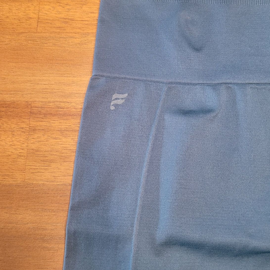 Fabletics Fabletics Seamless Sync 7/8 Leggings Green S EUC Size 24" / US 00 / IT 34 - 5 Thumbnail