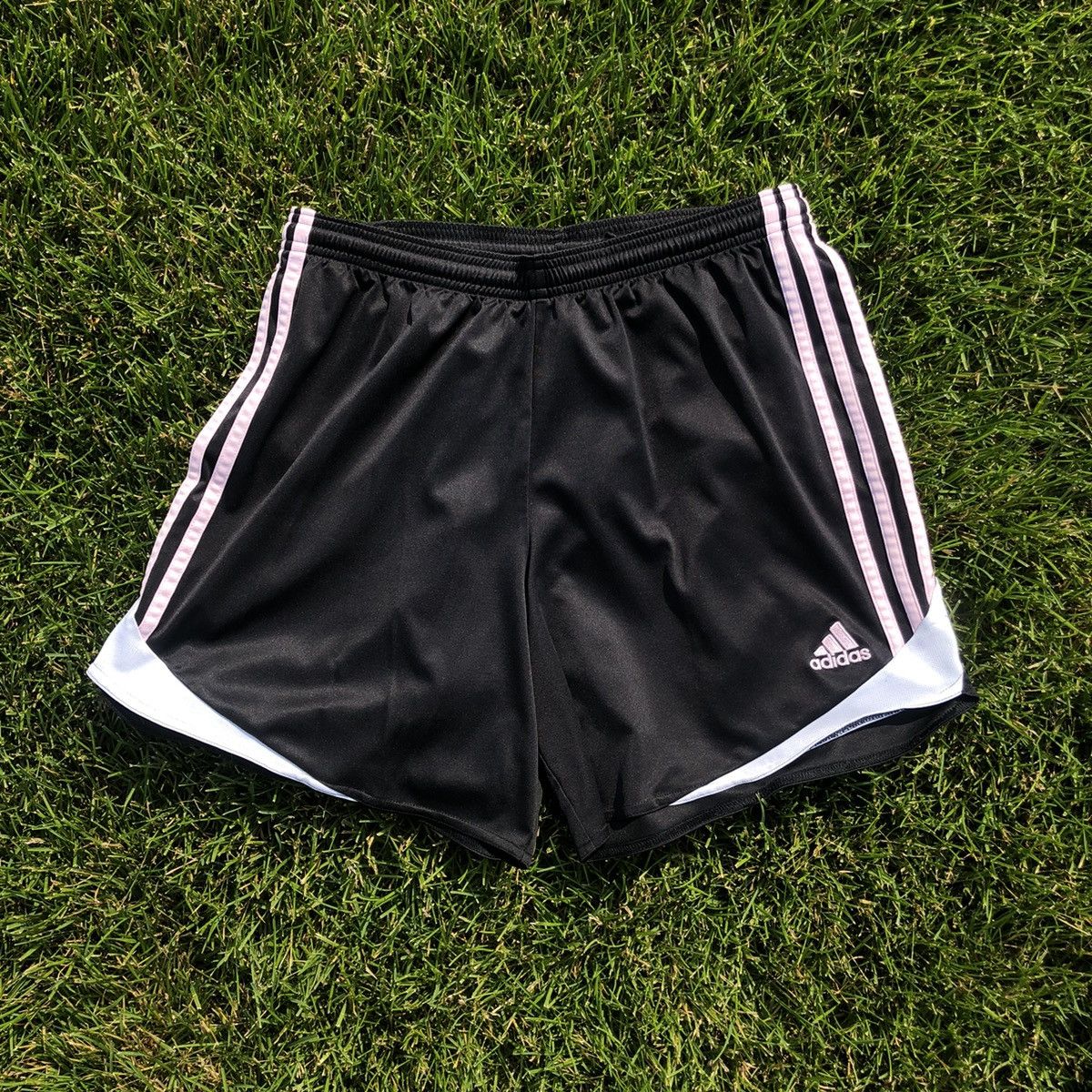 Adidas Adidas shorts Size US 36 / EU 52 - 4 Thumbnail