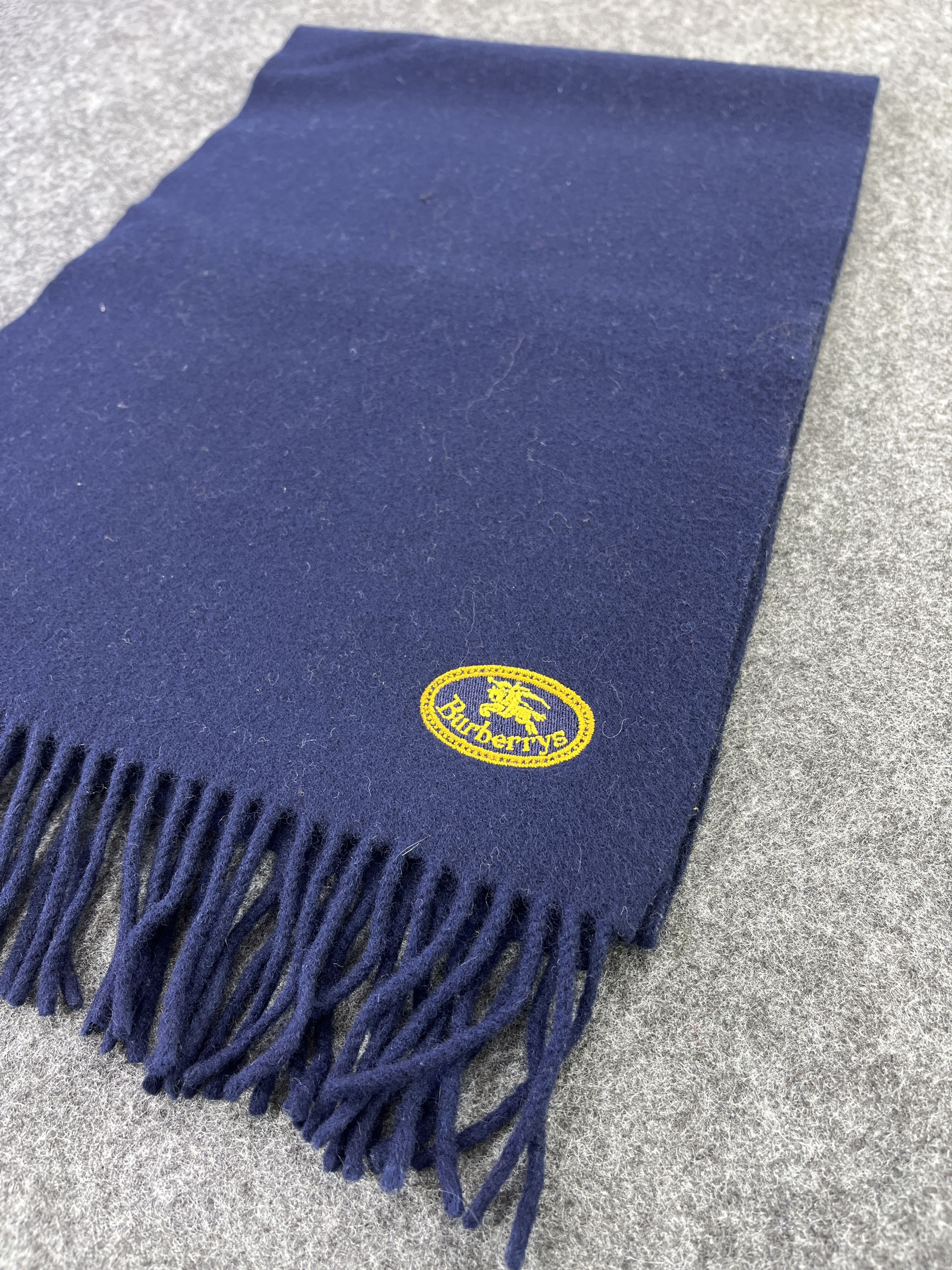Burberry × Vintage Burberry Scarf / Muffler / Neckwear T204 Size ONE SIZE - 5 Thumbnail