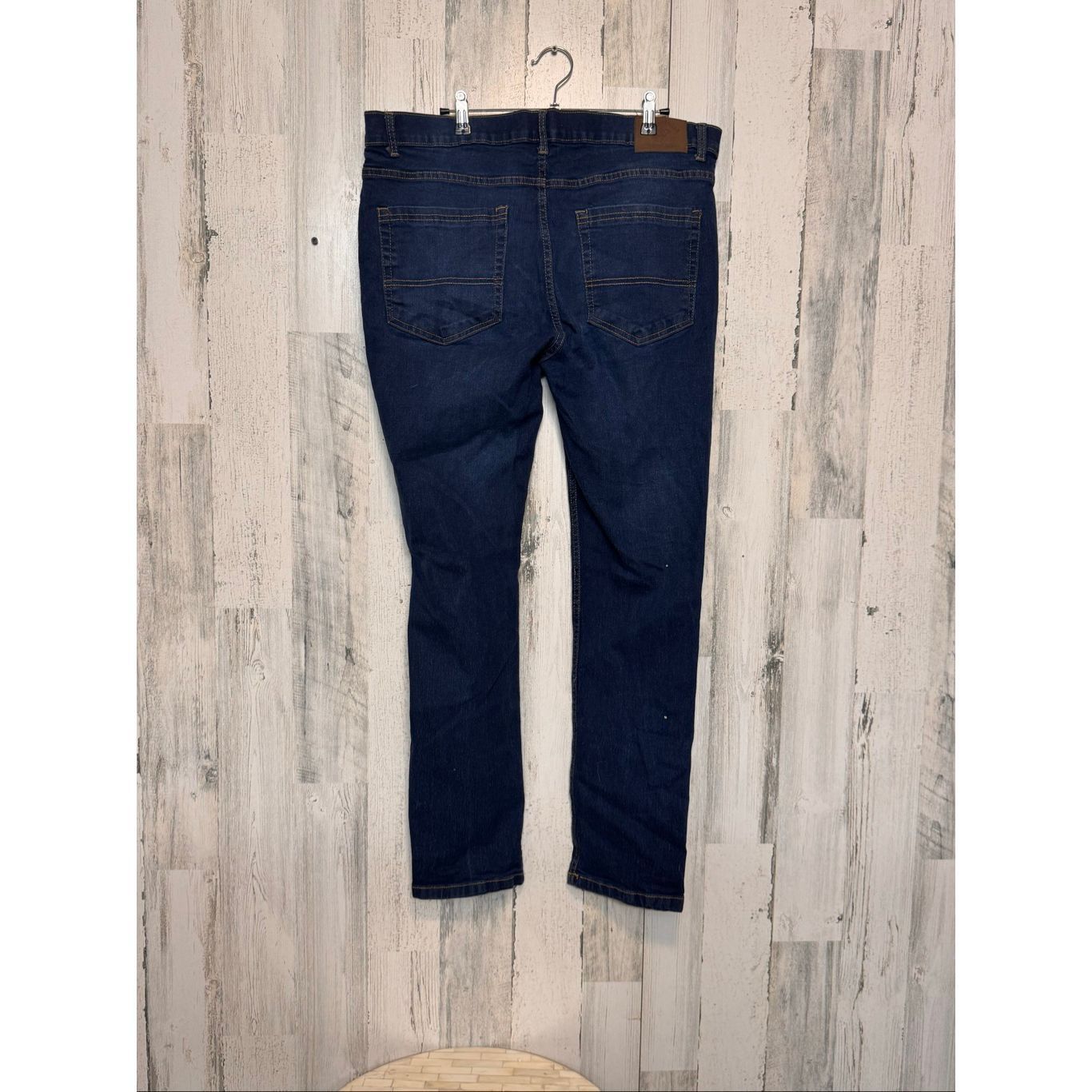 Beverly Hills Polo Club Beverly Hills Polo Club Dark Wash Jeans Men’s Size 40x32 – Straight Fit Size US 40 / EU 56 - 6 Thumbnail