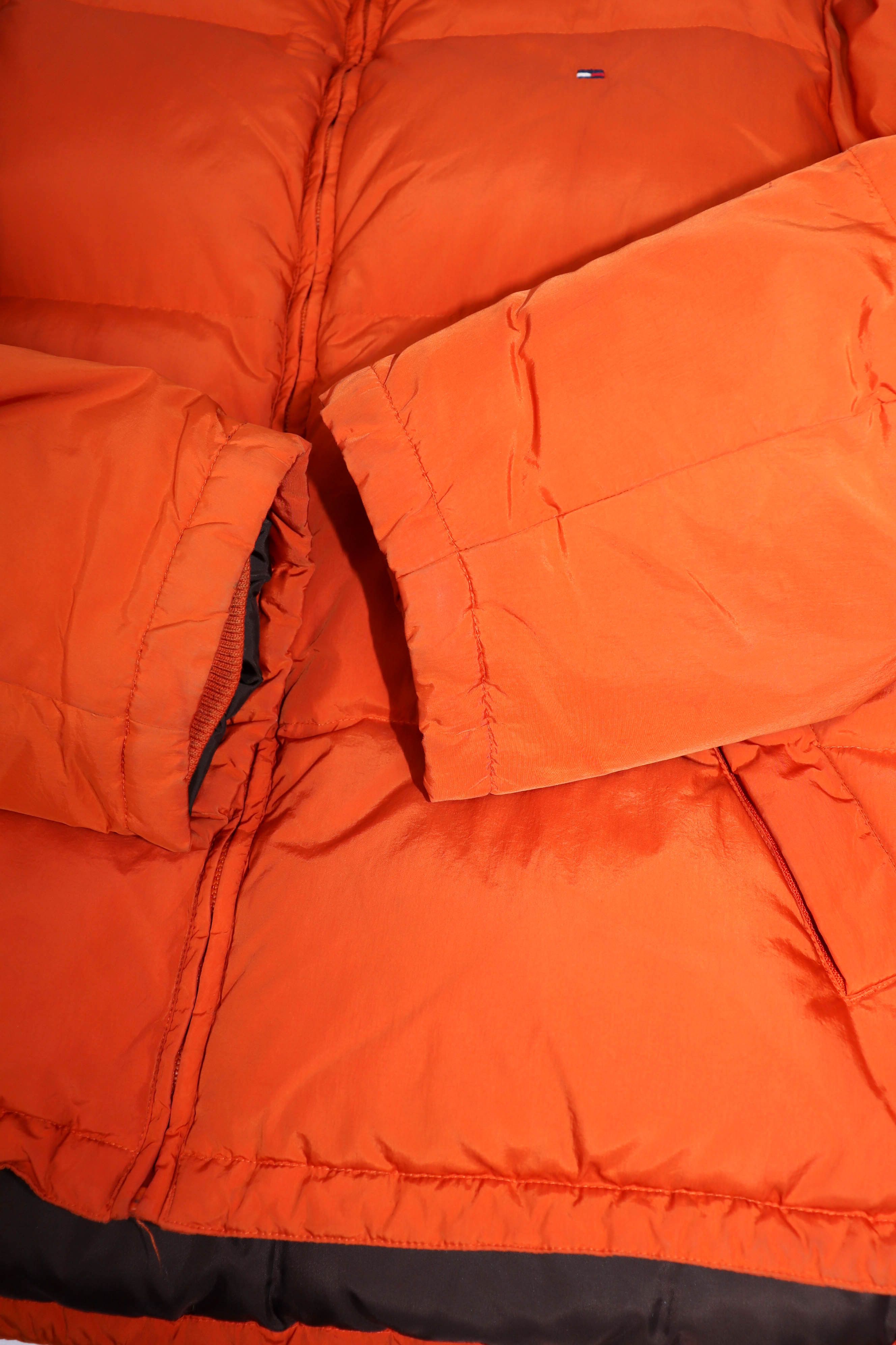 Tommy Hilfiger Tommy Hilfiger Vintage Orange Nylon Down Puffer Jacket Size US L / EU 52-54 / 3 - 7 Thumbnail