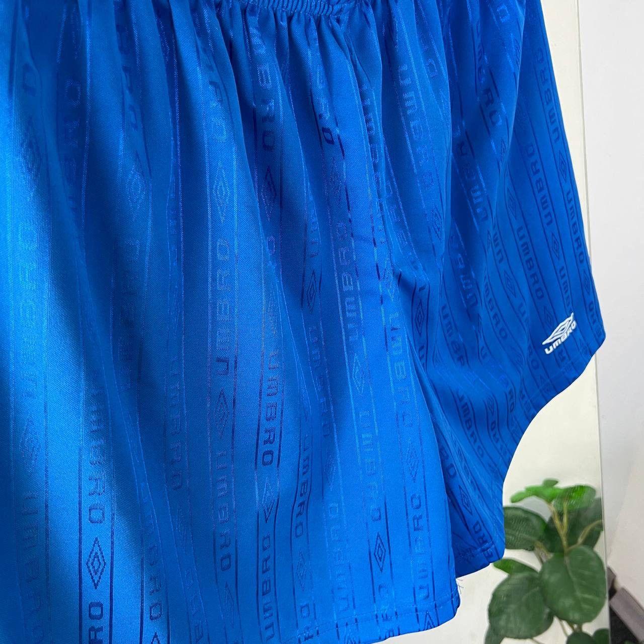 Umbro Vintage Y2K Umbro Mini Logo Monogram Light Shorts Size US 36 / EU 52 - 4 Thumbnail