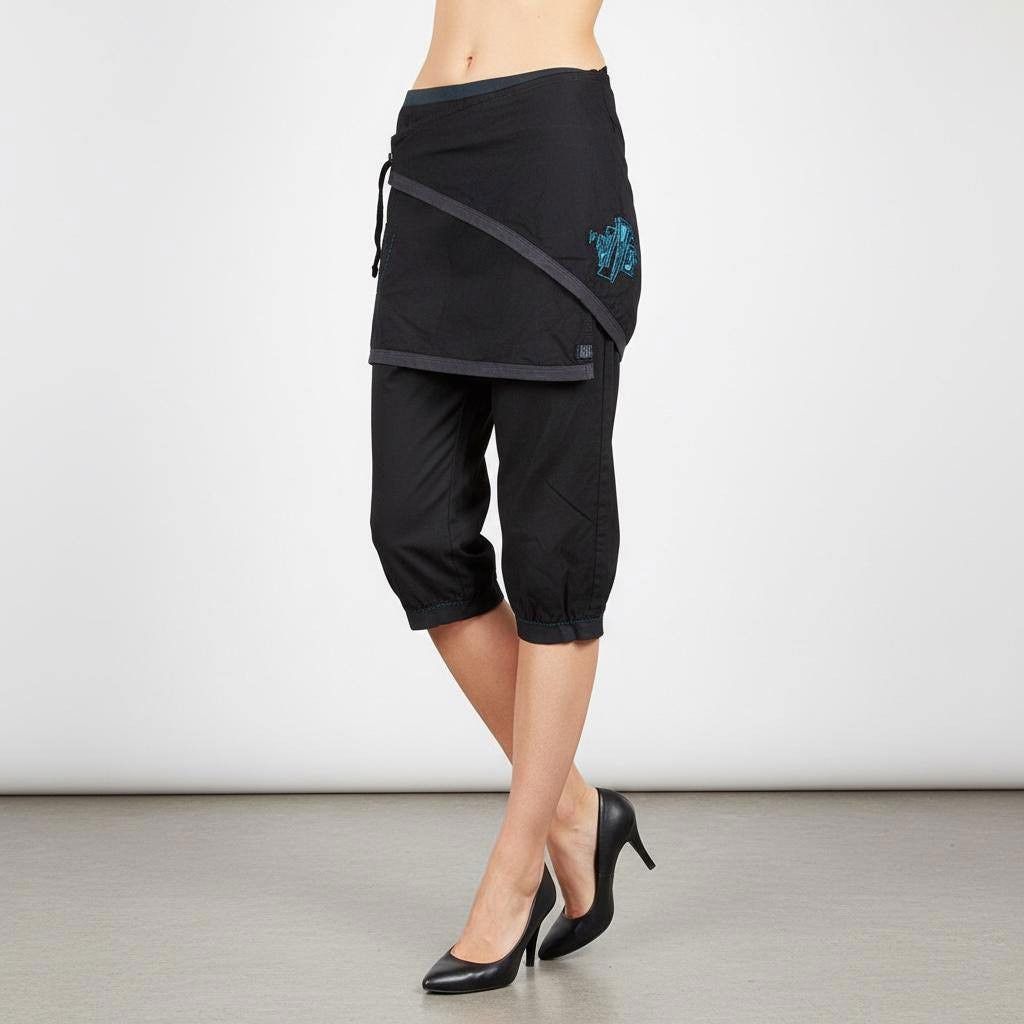 Cop Copine The Cop Copine Skirt over Pants Size 34" / US 12 / IT 48 - 2 Thumbnail