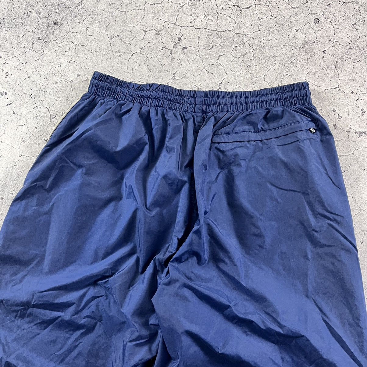 Nike × Vintage Nike Vintage Track Pants Nylon Y2K Drill Streetwear Swoosh Size US 34 / EU 50 - 9 Thumbnail