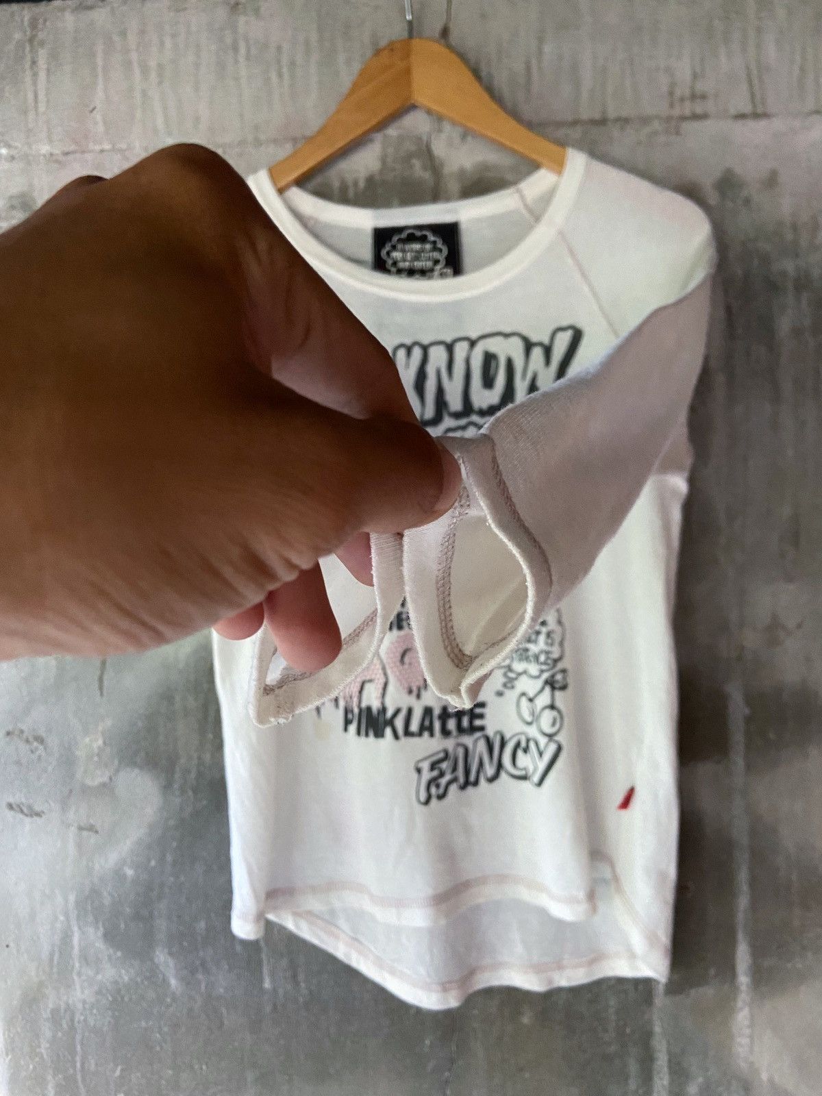 Hysteric Glamour YOU KNOW WHAT I LOVE? LAND OF MAKE BELIEVE LONG SLEEVE Size US S / EU 44-46 / 1 - 6 Thumbnail