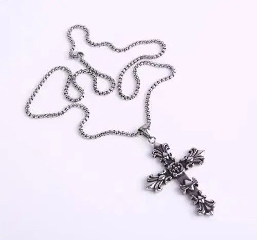 Japanese Brand Ichiko x Asano Y2K 2000s Silver Punk Skater Cross-chain Size ONE SIZE - 4 Thumbnail