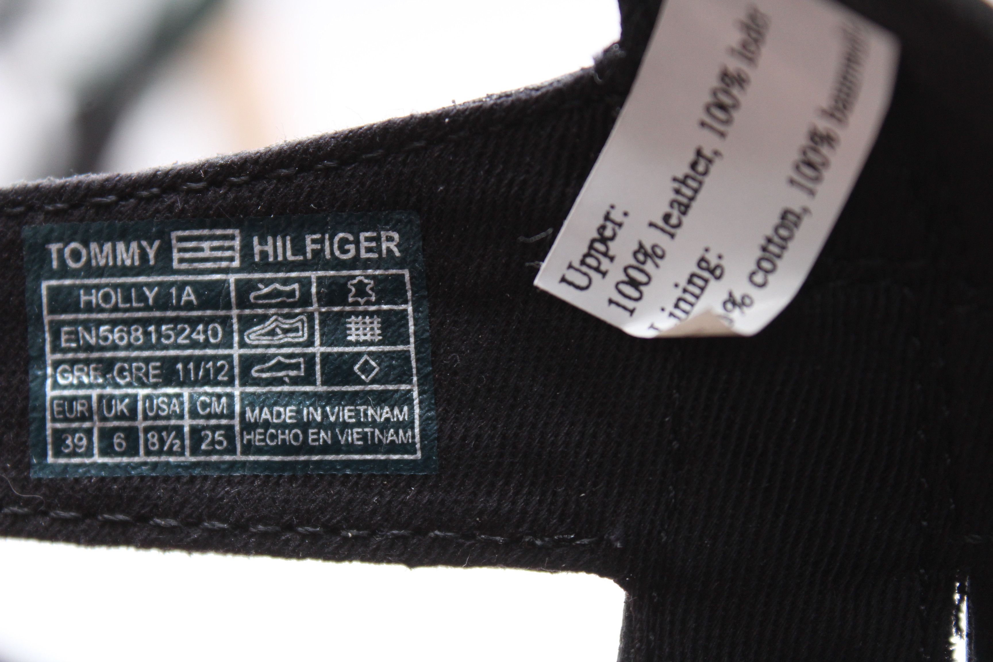 Tommy Hilfiger Tommy Hilfiger Sandals Hells Size 39 Authentic Vintage Size US 9 / IT 39 - 8 Thumbnail