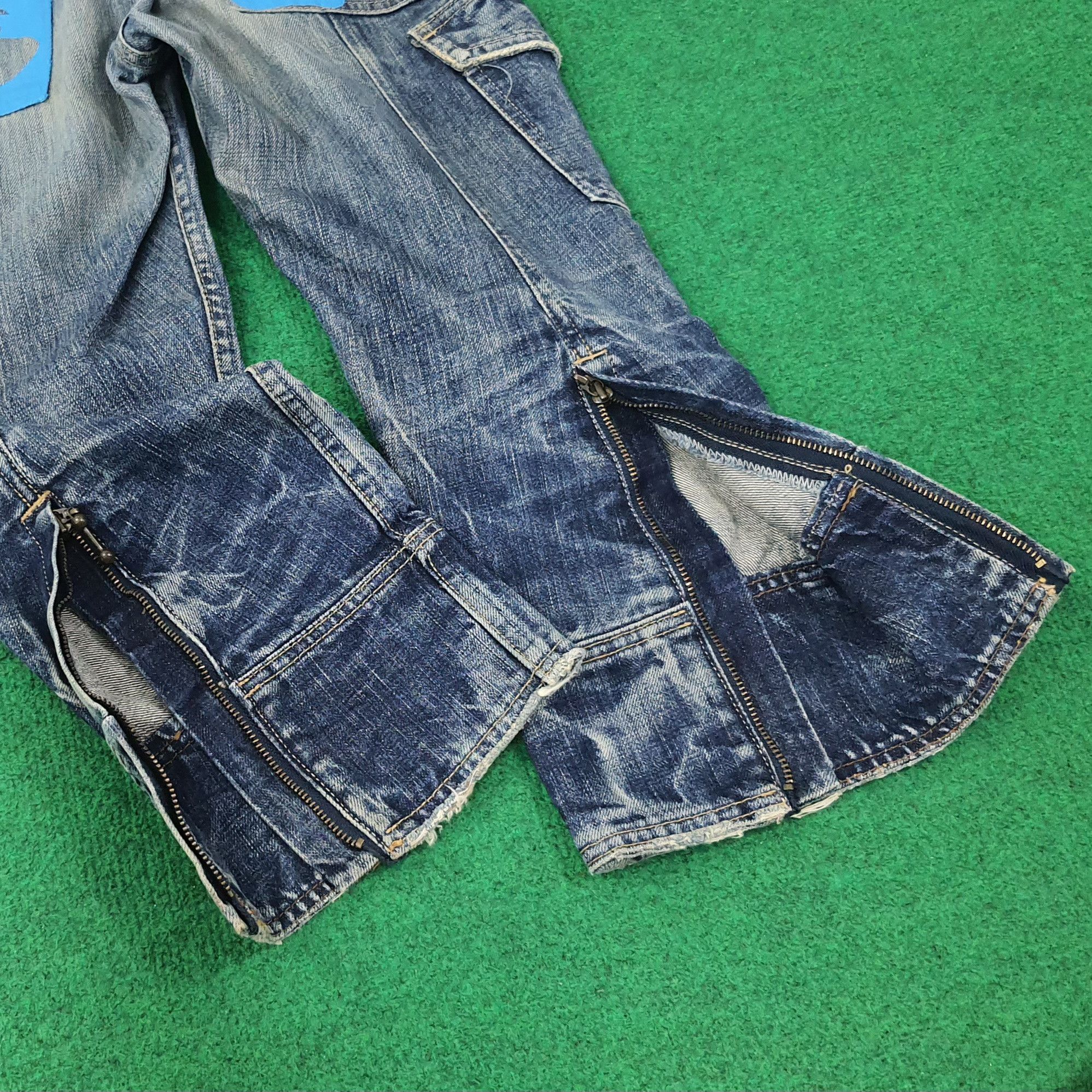 Hysteric Glamour Vintage Hysteric Glamour Japan 3Q Custom Logo Jeans C258N28 Size 27" / US 4 / IT 40 - 7 Thumbnail