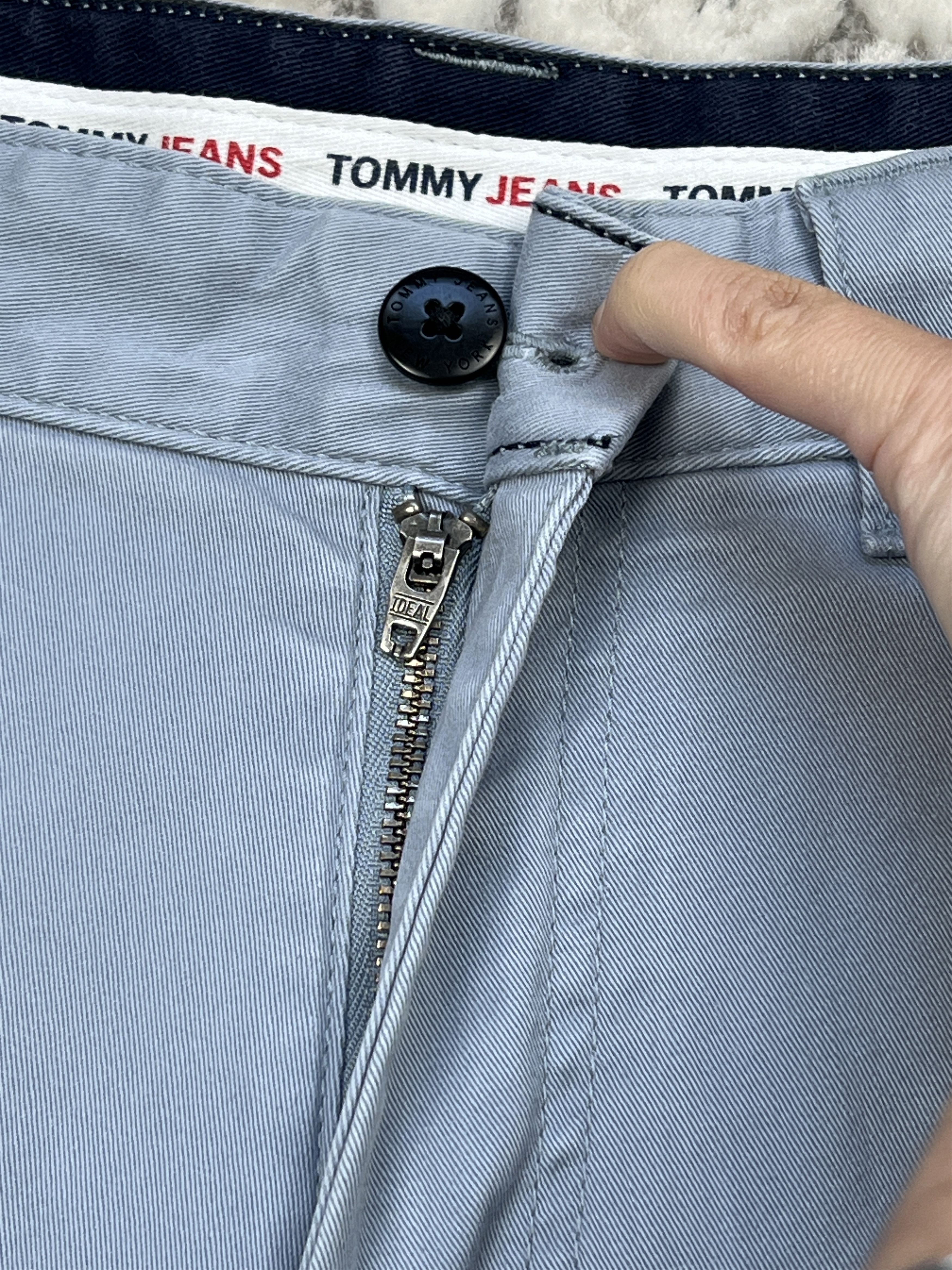 Tommy Jeans Tommy Jeans Scanton Slim Chino Shorts - Cinder Blue Size US 30 / EU 46 - 3 Thumbnail