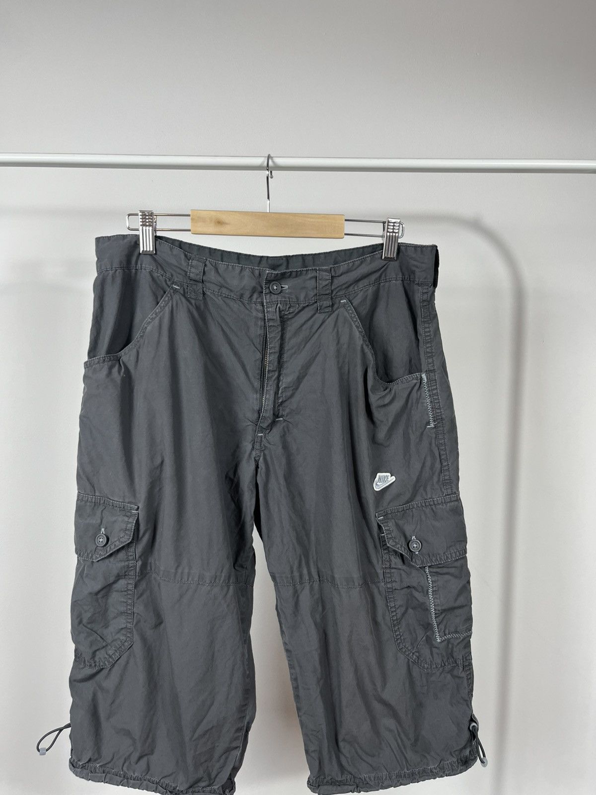 Nike Nike Sportswear Cargo Shorts Gray Size M Size US 32 / EU 48 - 2 Thumbnail