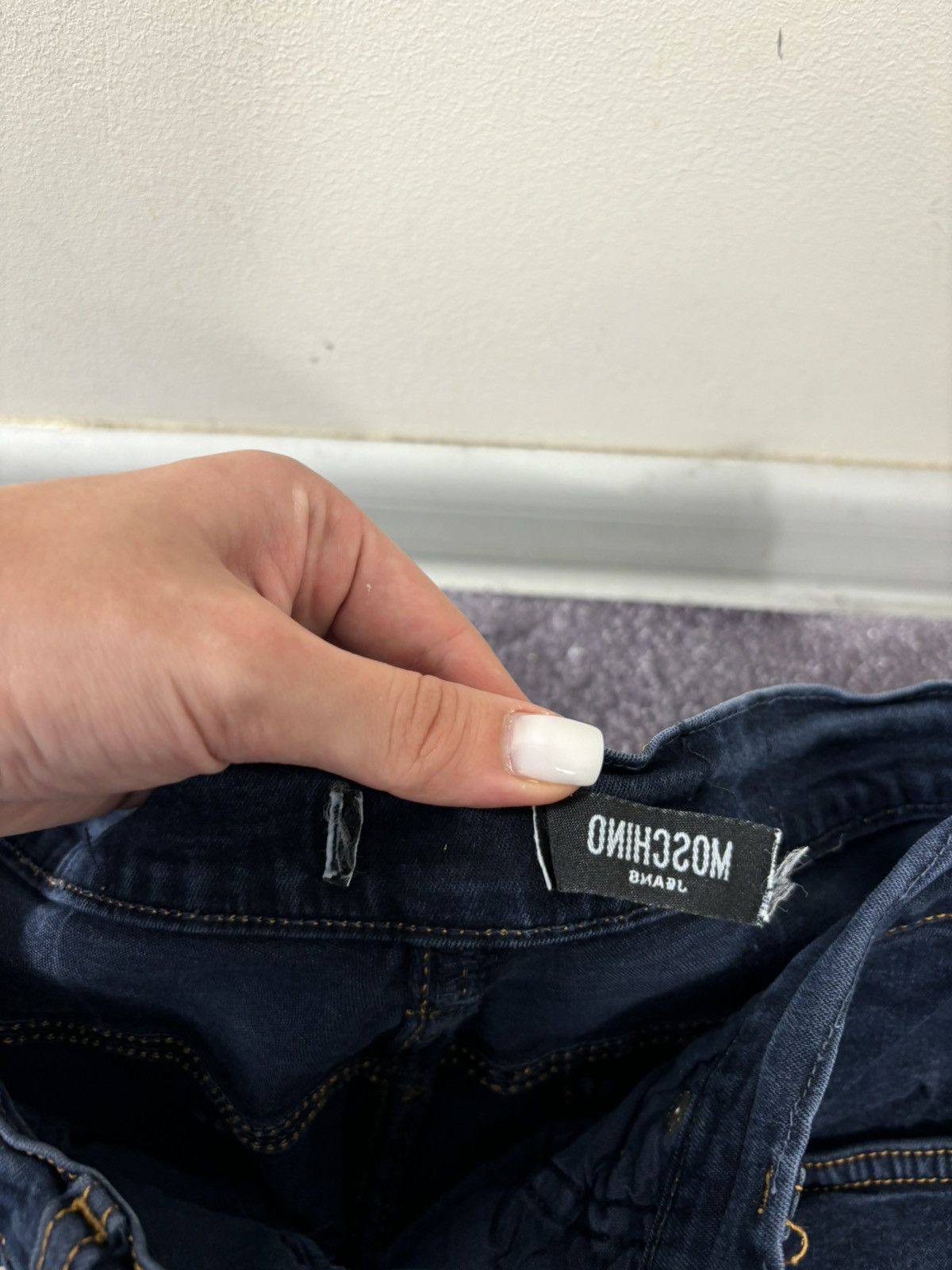 Moschino Vintage Moschino Women’s Hippie Logo Luxury Blue Denim Jeans Size 27" / US 4 / IT 40 - 13 Thumbnail