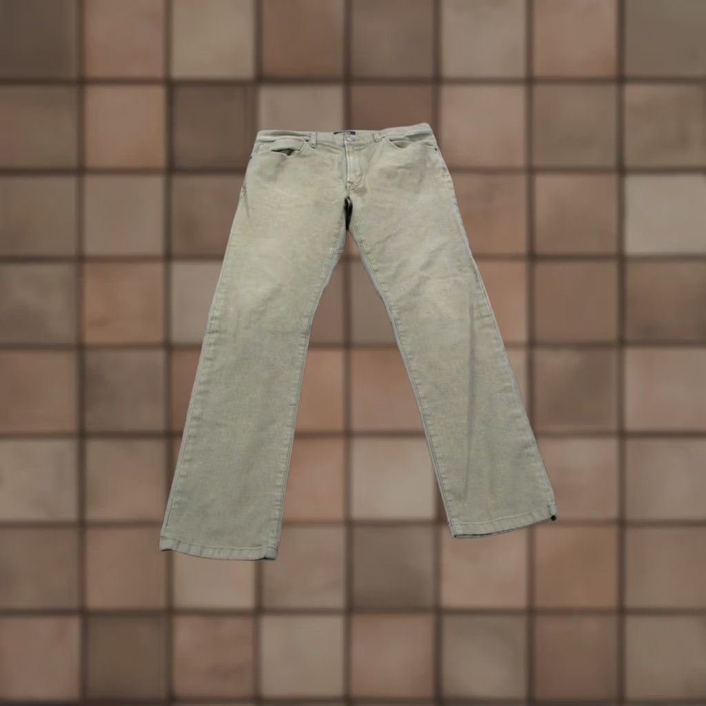 Vintage Proof Mens Green Chino Pants 34x32 Straight Vintage? No. Preppy Style, 5-Pocket, Button Zip, Cotton Lycra, Regular Fit Size US 34 / EU 50 - 1 Thumbnail