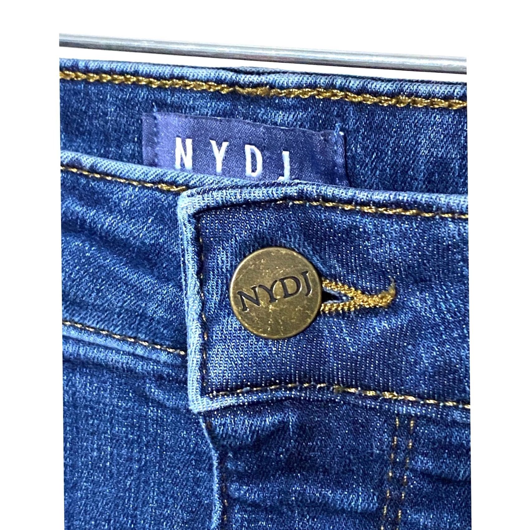NYDJ VINTAGE NYDJ Skinny Jeans 4 Shaping Lift Tuck Stretch Normcore Preppy Denim Casual Blue Women 4 Regular Dark Stretch Jeans Size 27" / US 4 / IT 40 - 4 Thumbnail