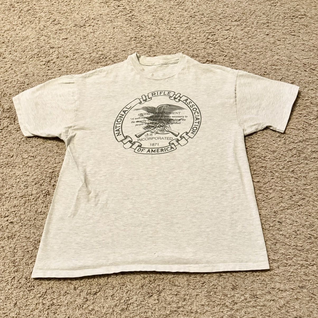 Other VINTAGE SINGLE STITCH NRA TEE! Size US XL / EU 56 / 4 - 2 Thumbnail