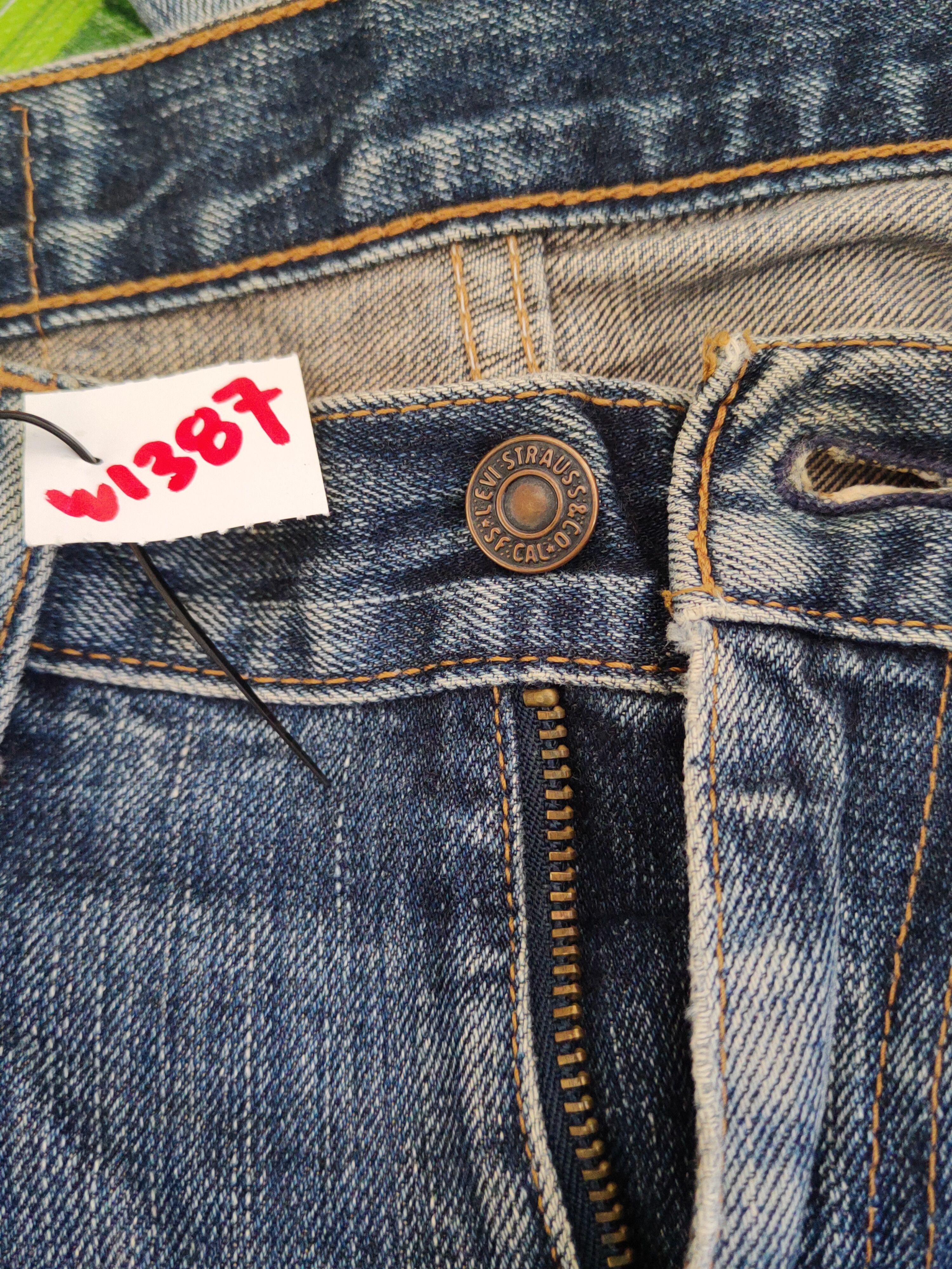 Levi's Levi's Dark Blue Faded Distressed Ripped Jeans #W1387 Size US 31 - 18 Thumbnail